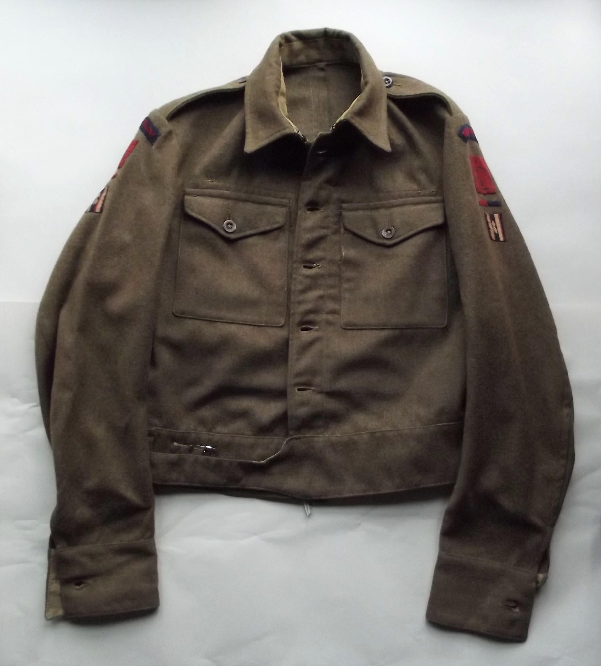 WW2 40 PTN BATTLEDRESS 32ND SEARCHLIGHT REGIMENT DATED 1943