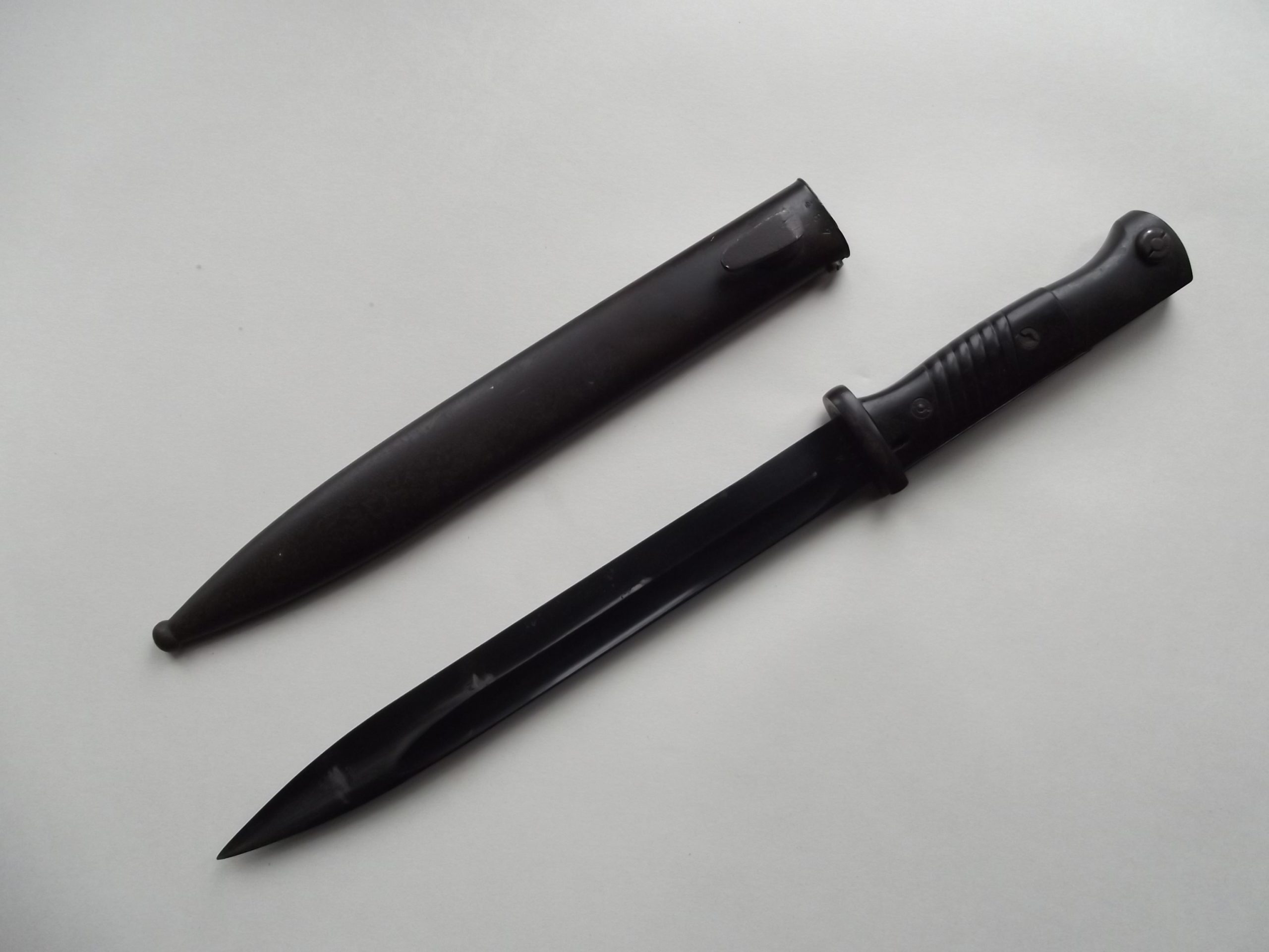 WW2 GERMAN KRIEGSMARINE K98 BAYONET & SCABBARD DATED 1939