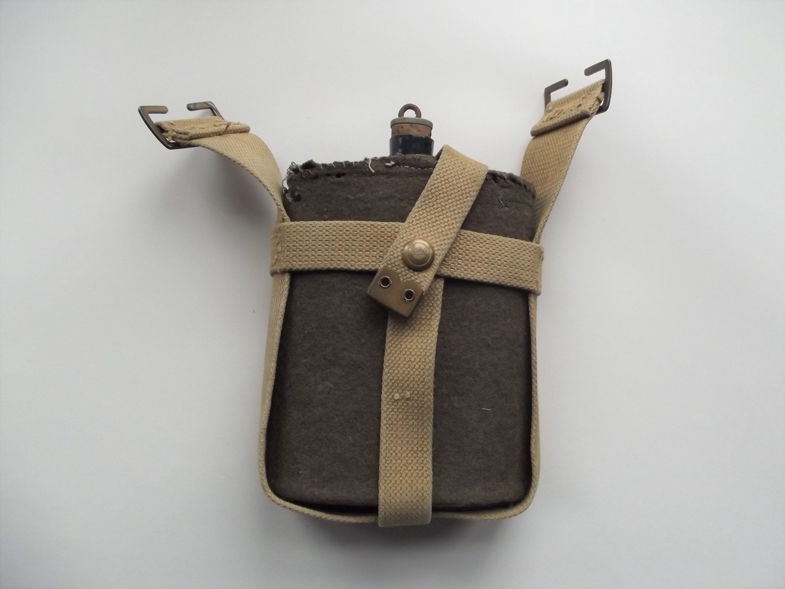 WW1 08 PTN WEBBING WATER BOTTLE CARRIER DATED 1916 & W/BOTTLE