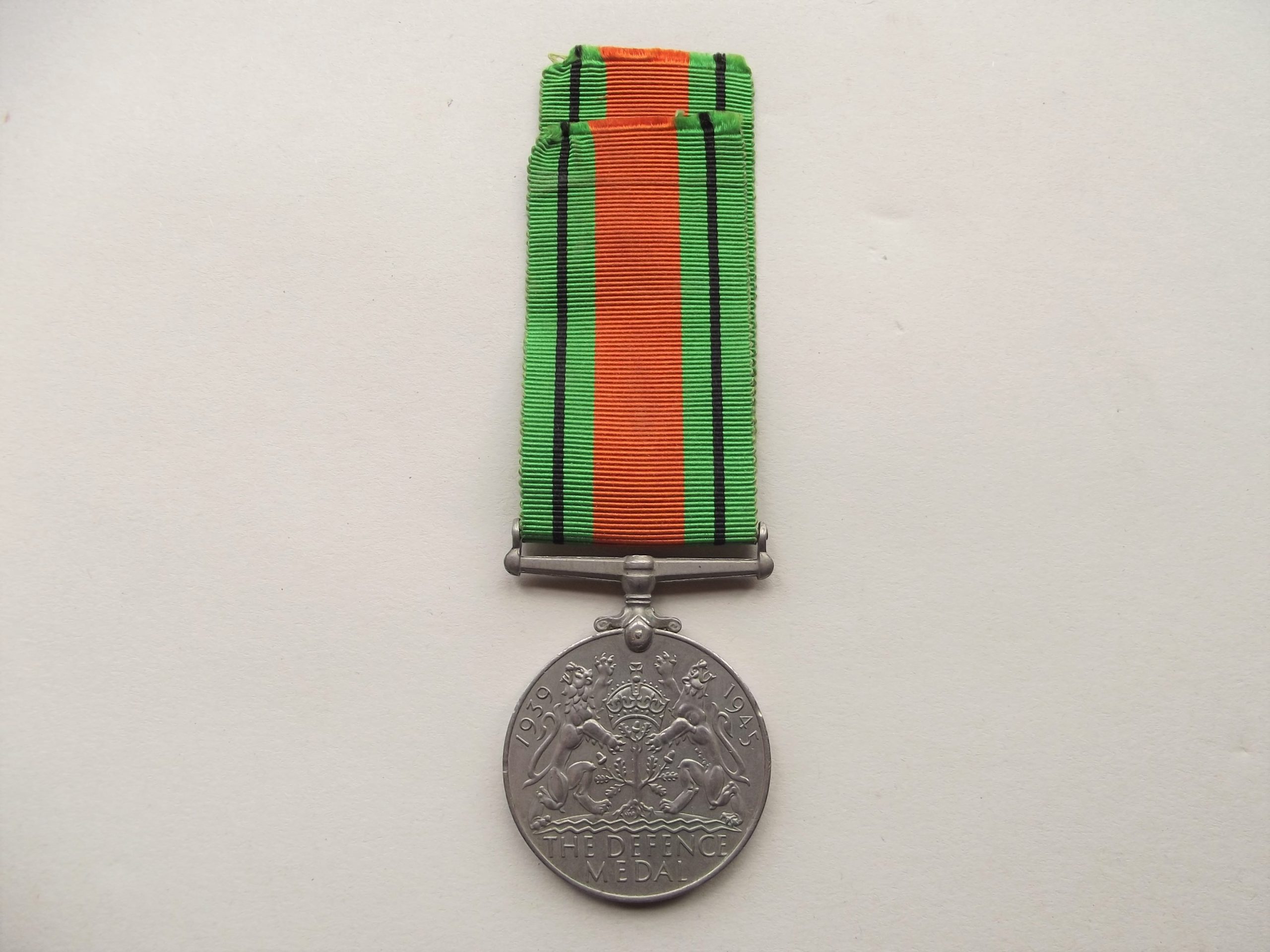 WW2 DEFENSE MEDAL & ORIGINAL RIBBON