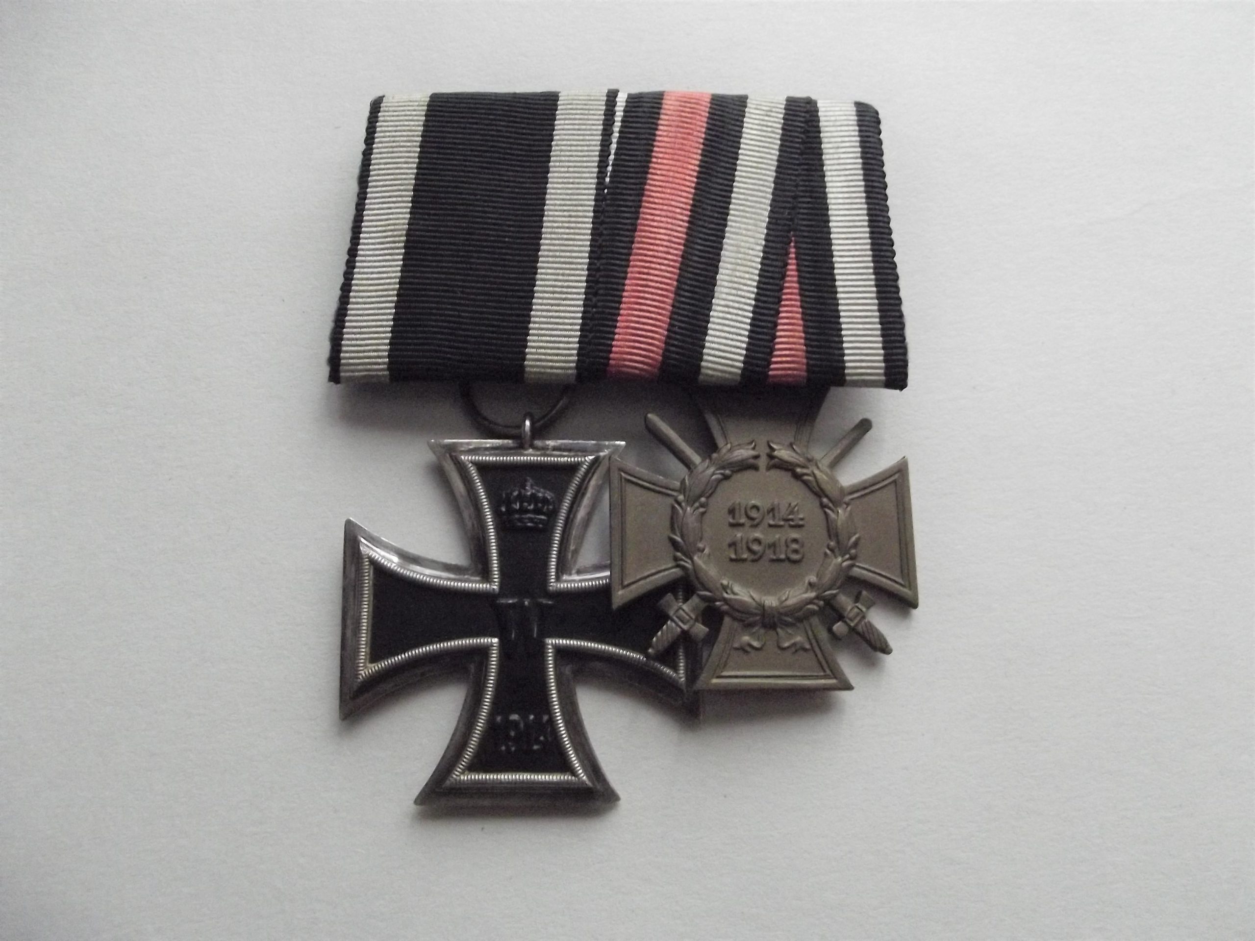 WW1 IMPERIAL GERMAN COURT MOUNTED PAIR