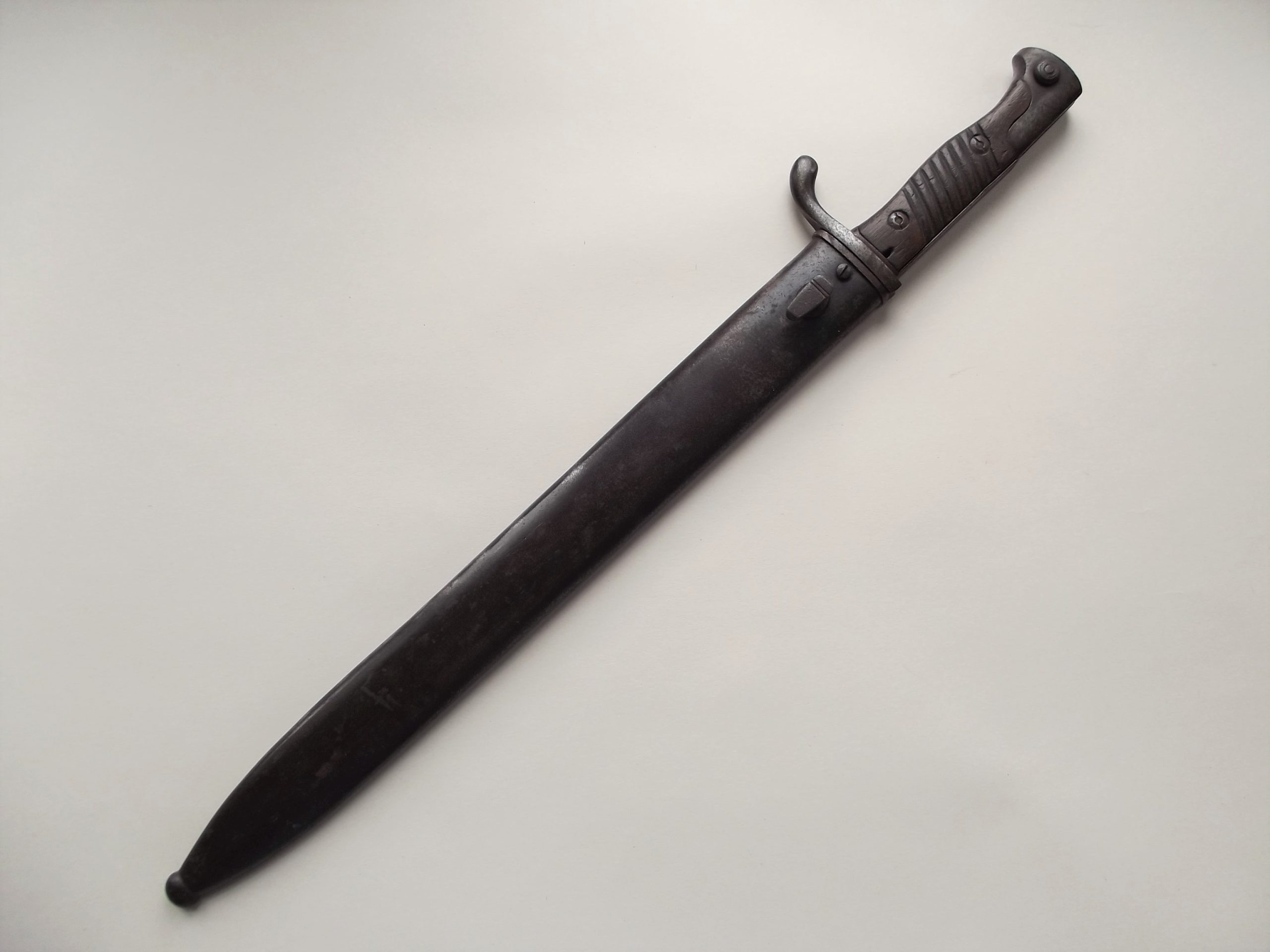 WW1 IMPERIAL GERMAN 1898/05 BAYONET & SCABBARD DATED 1915