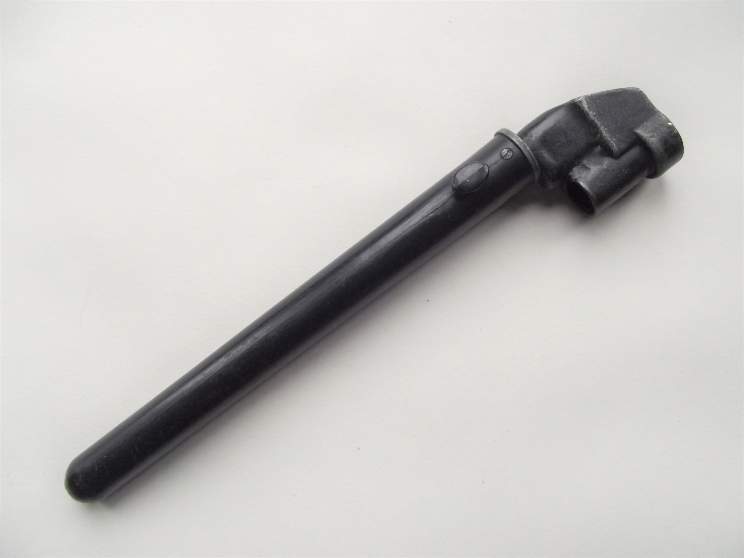 WW2 LEE ENFIELD No 4 MK III SPIKE BAYONET & SCABBARD