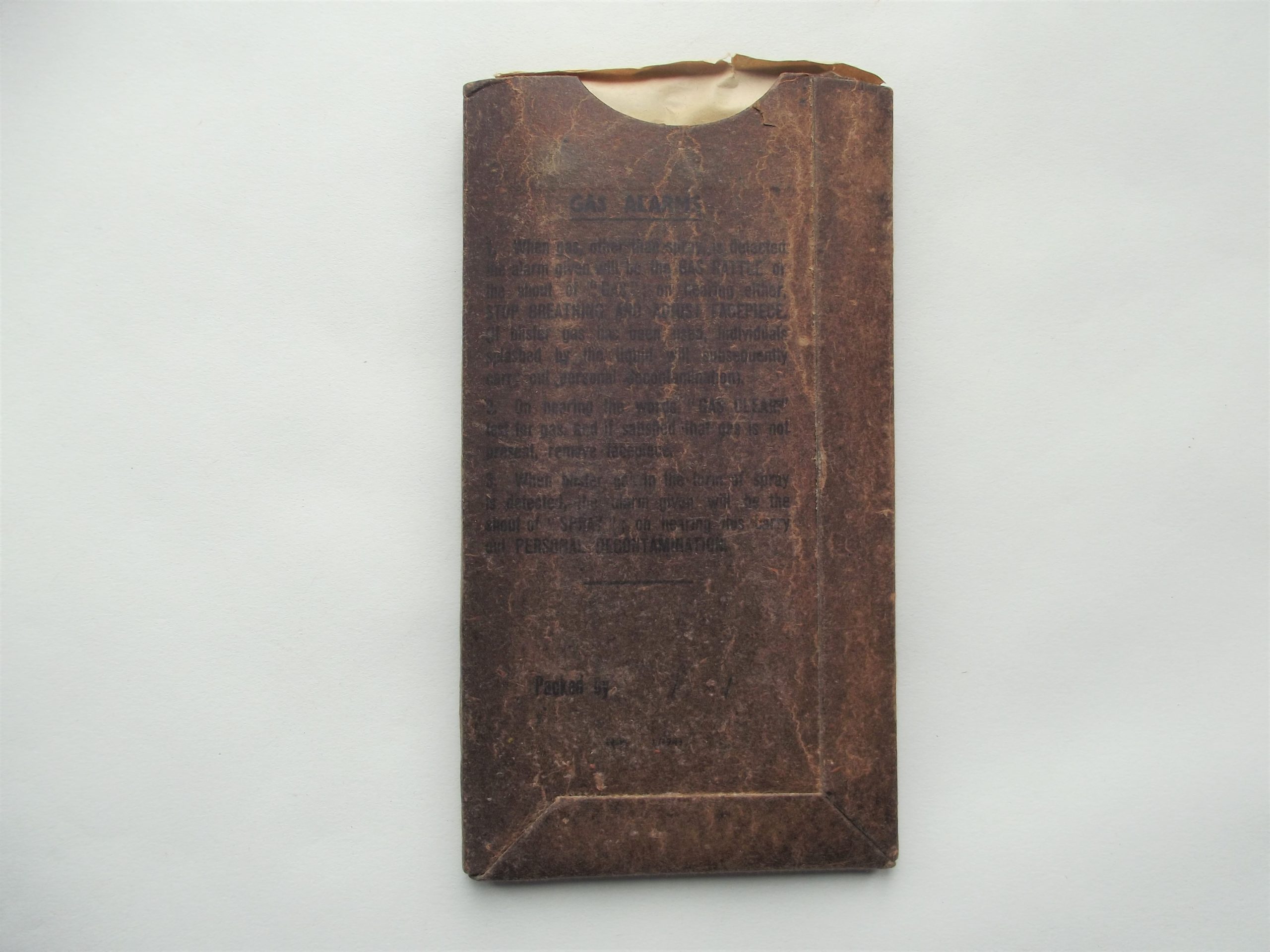 WW2 BRITISH ANTI-GAS EYE SHIELDS DATED 1943