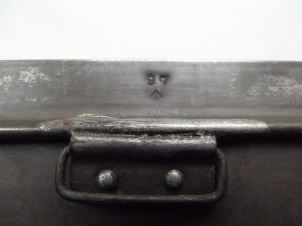 WW1 BRITISH ARMY MESS TIN DATED 1917 - DBG Militaria