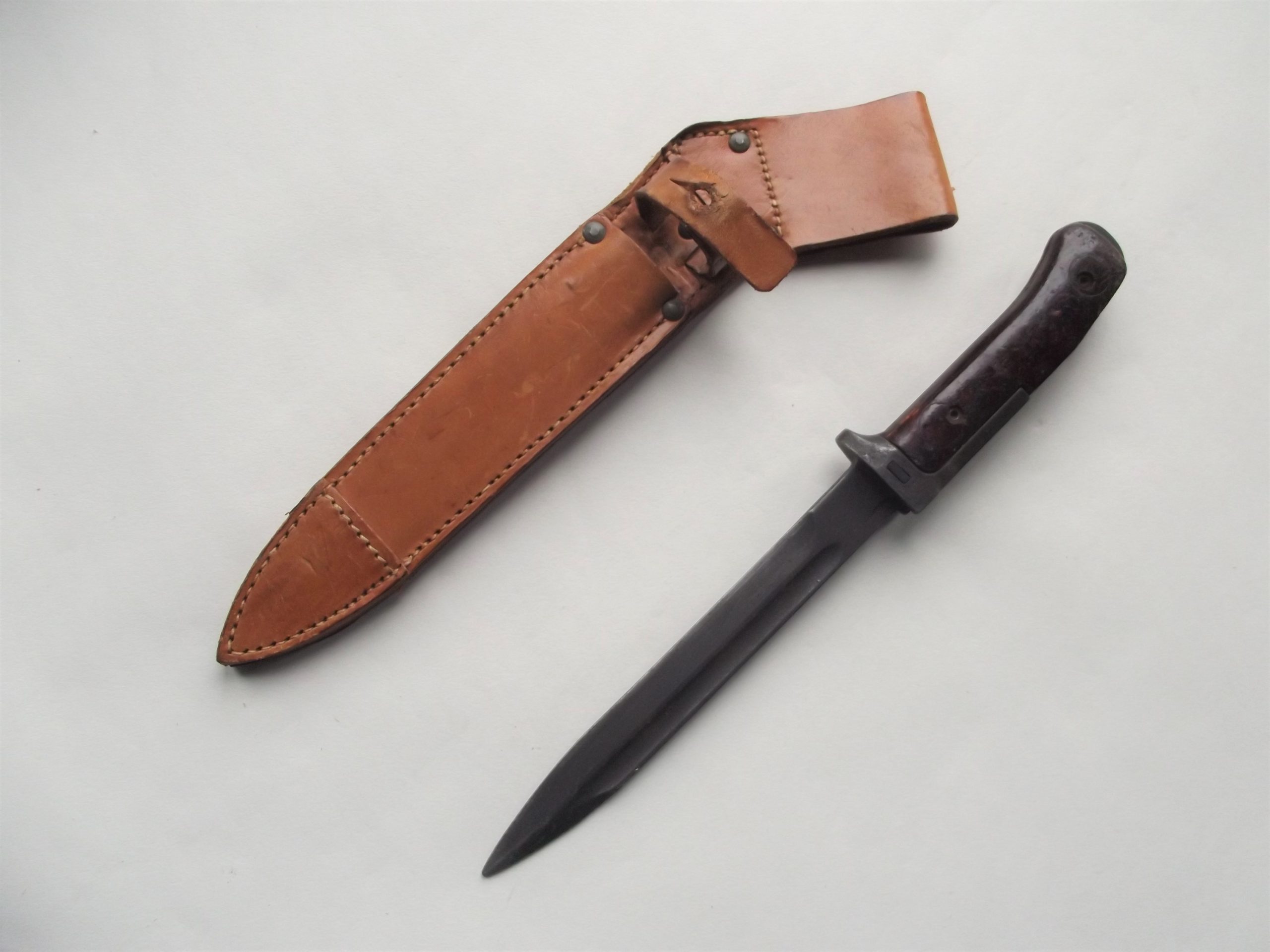 CZECHOSLOVAKIAN VZ-58 BAYONET & SCABBARD