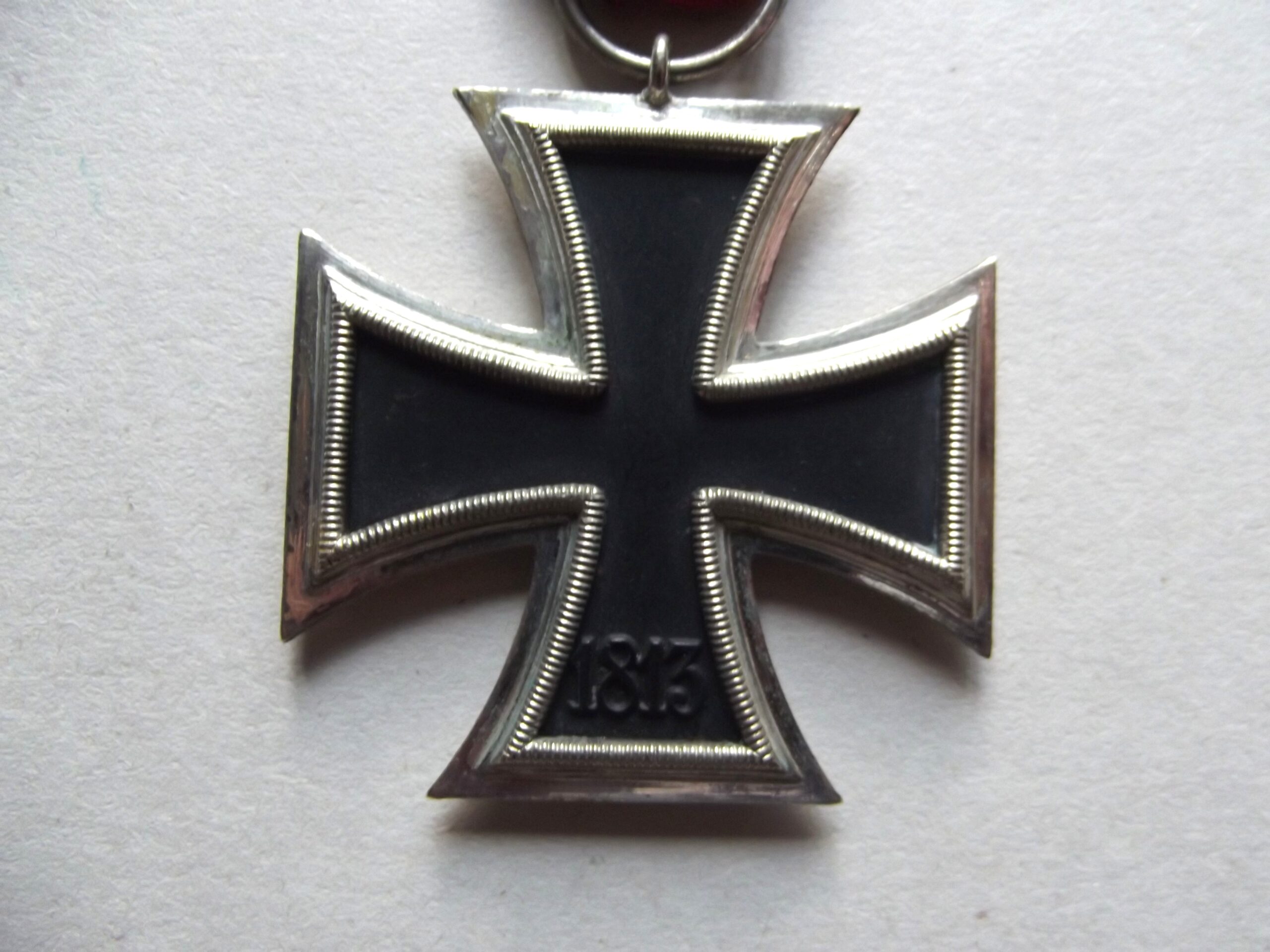 WW2 GERMAN 2ND CLASS IRON CROSS & RIBBON