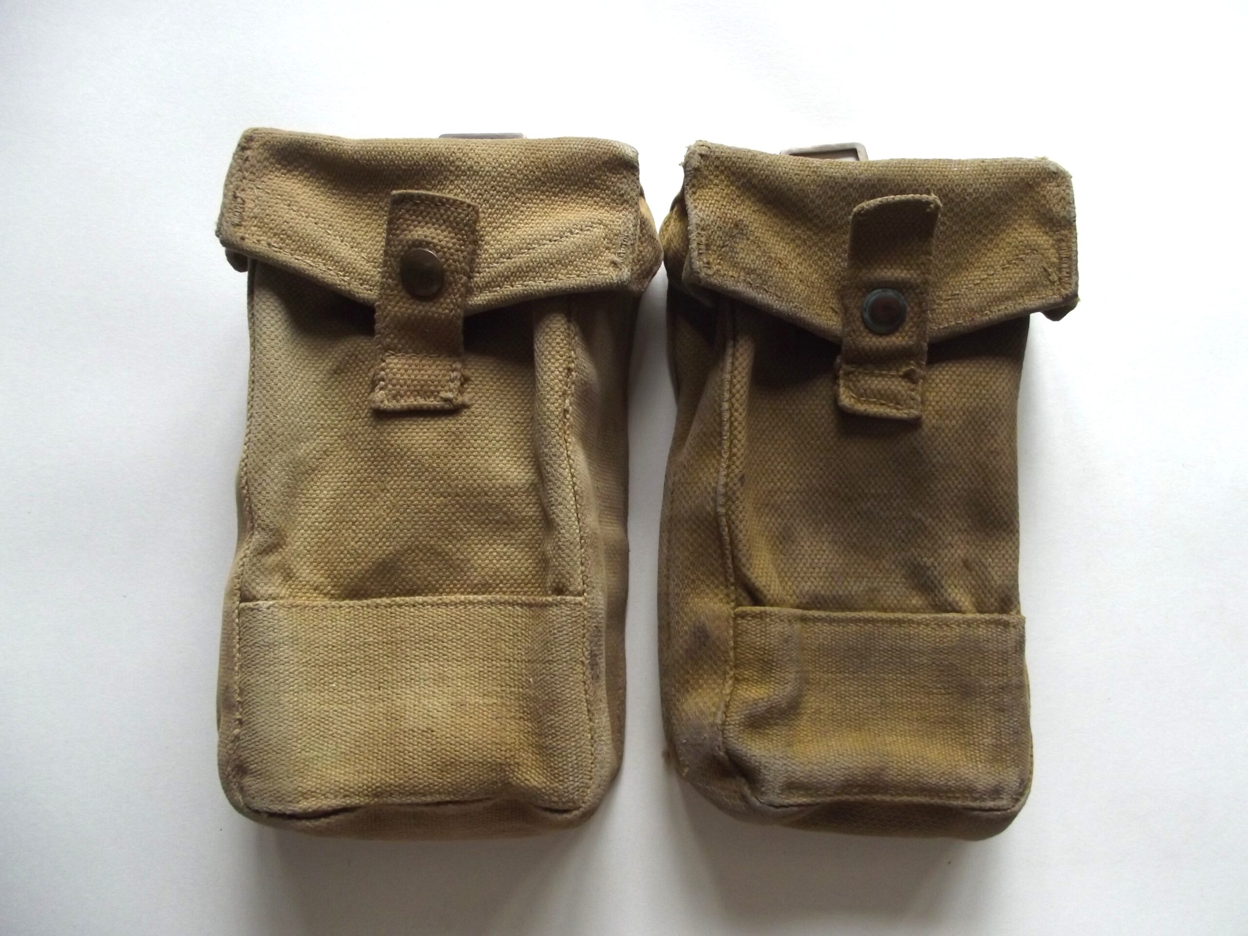 WW2 37 PTN CANADIAN WEBBING BASIC MK II POUCHES DATED 1942/43
