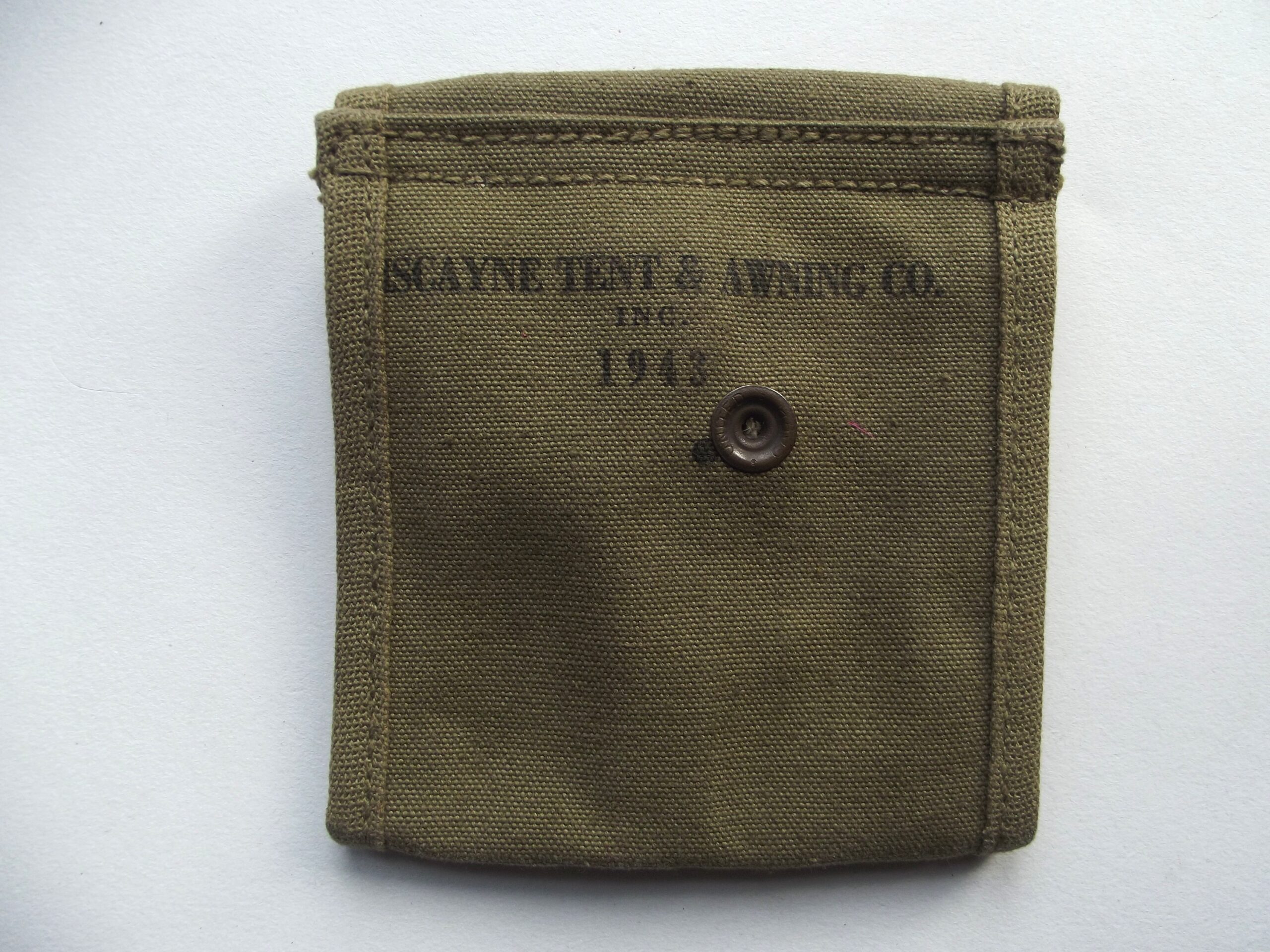 WW2 AMERICAN M1 CARBINE MAGAZINE WEBBING POUCH DATED 1943