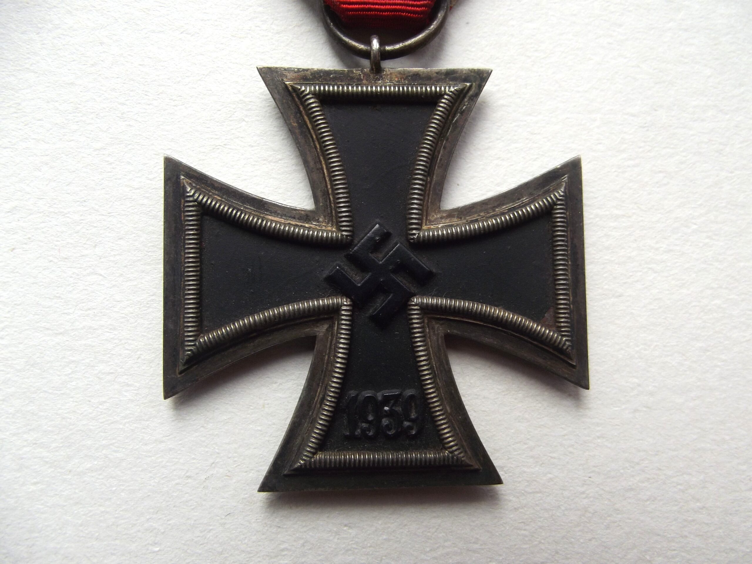 WW2 GERMAN 2ND CLASS IRON CROSS EK2