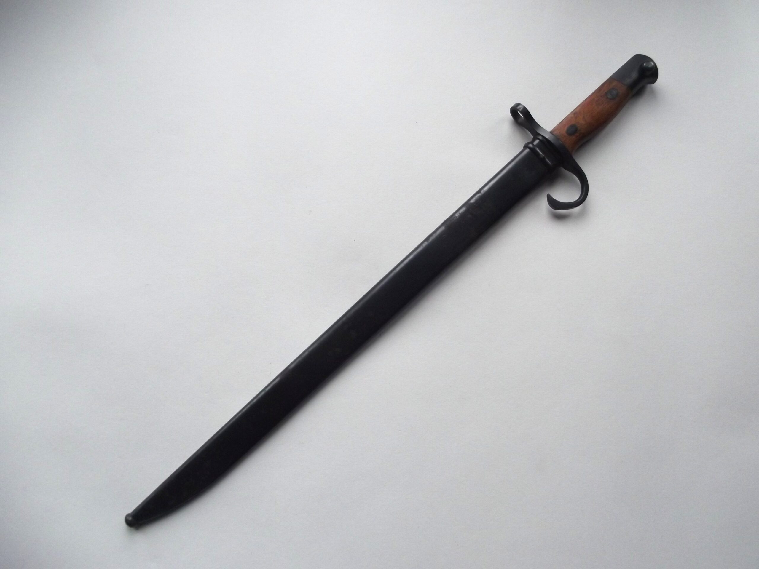 WW2 JAPANESE ARISAKA TYPE 30 BAYONET & SCABBARD