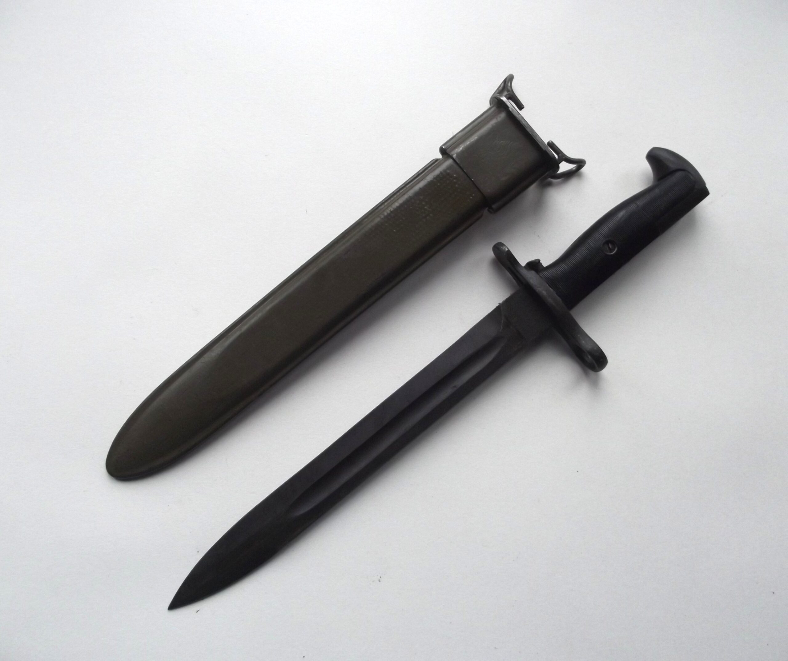 WW2 AMERICAN 1 GARAND BAYONET & SCABBARD A.F.H