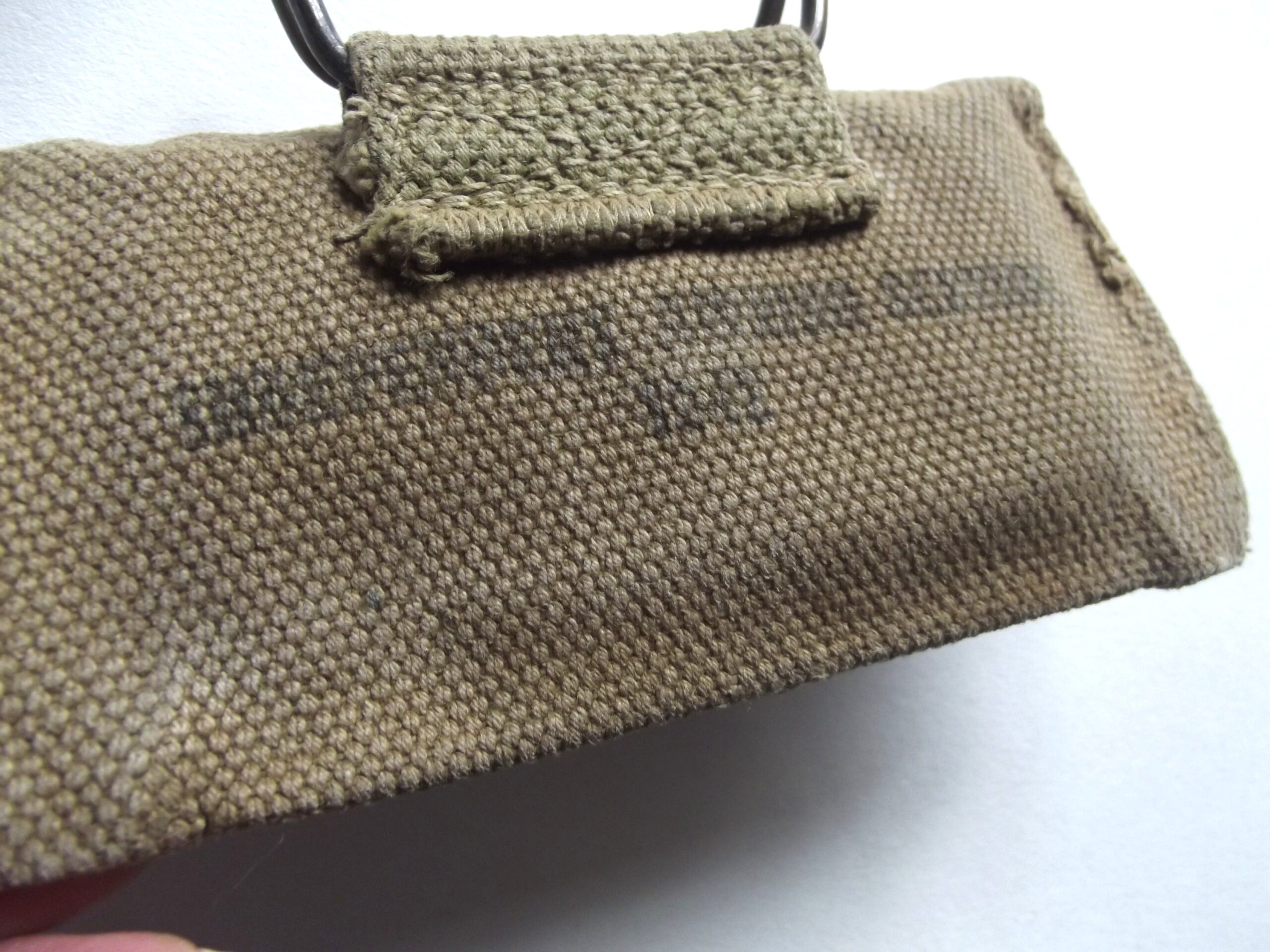 WW2 AMERICAN M1924 FIRST AID WEBBING POUCH & CARLILSE TIN DATED 1942