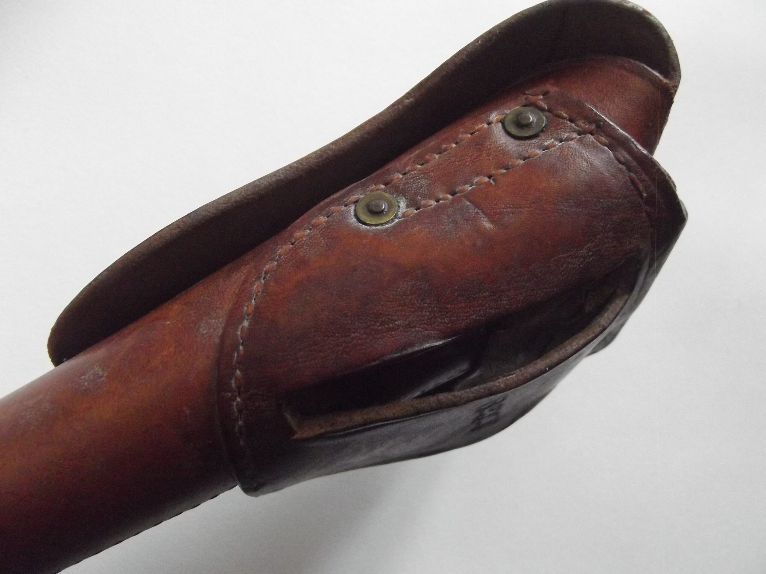 WW2 AMERICAN COLT 45 911 A1 LEATHER HOLSTER DATED 1942