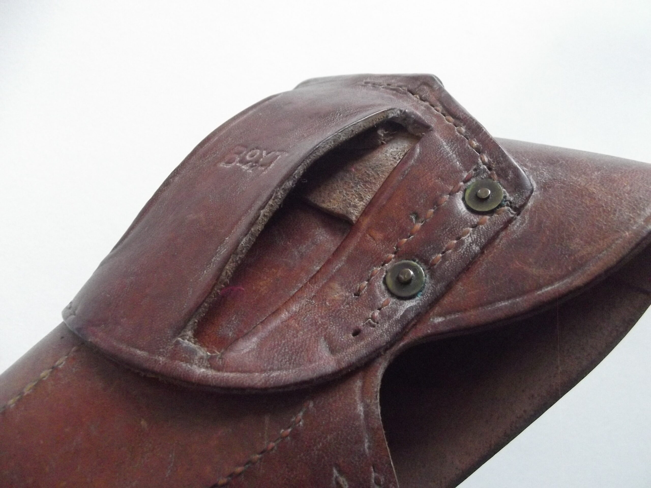 WW2 AMERICAN COLT 45 911 A1 LEATHER HOLSTER DATED 1942