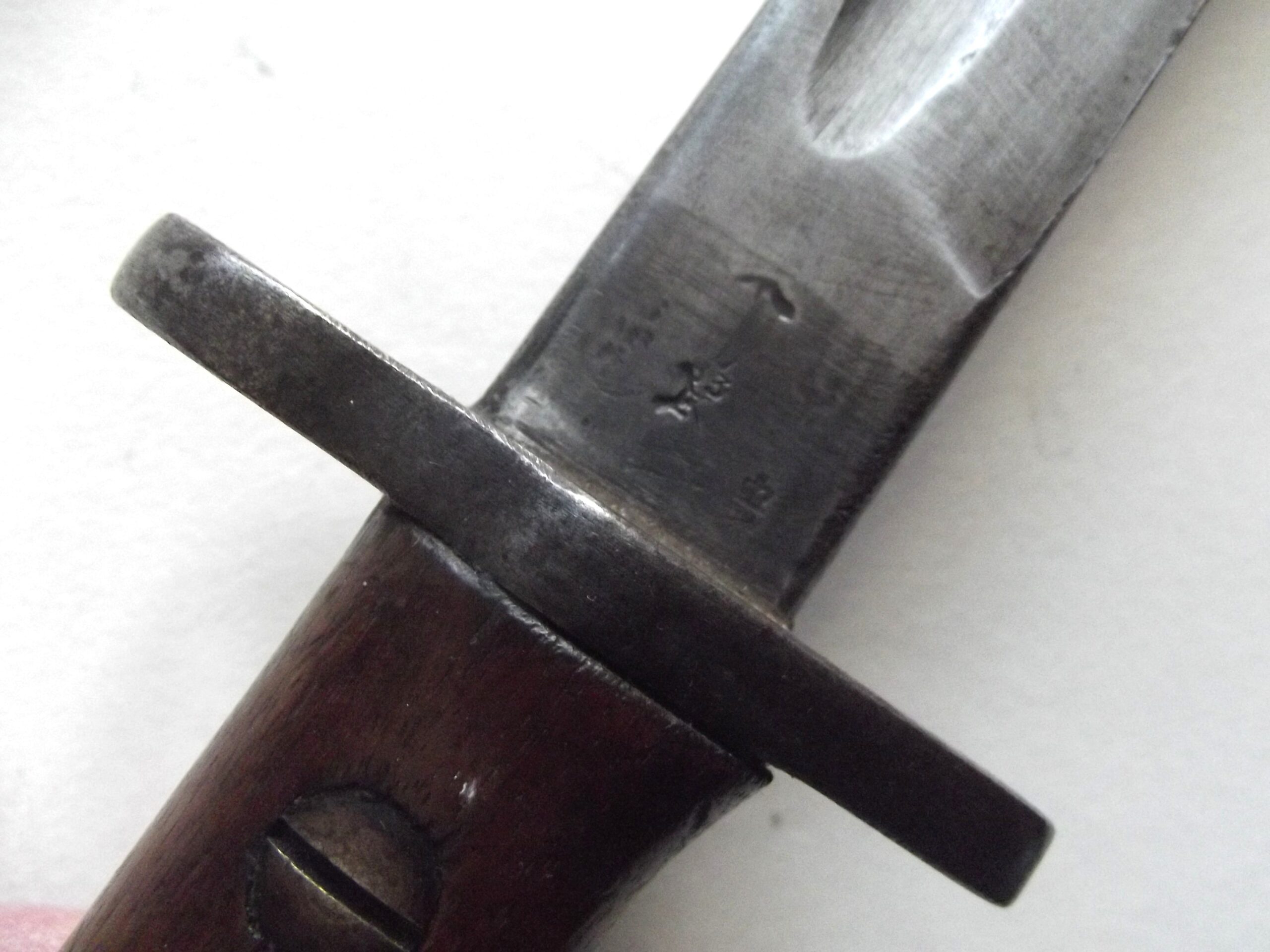 WW1 1907 BAYONET & SCABBARD DATED 1917 WILKINSON