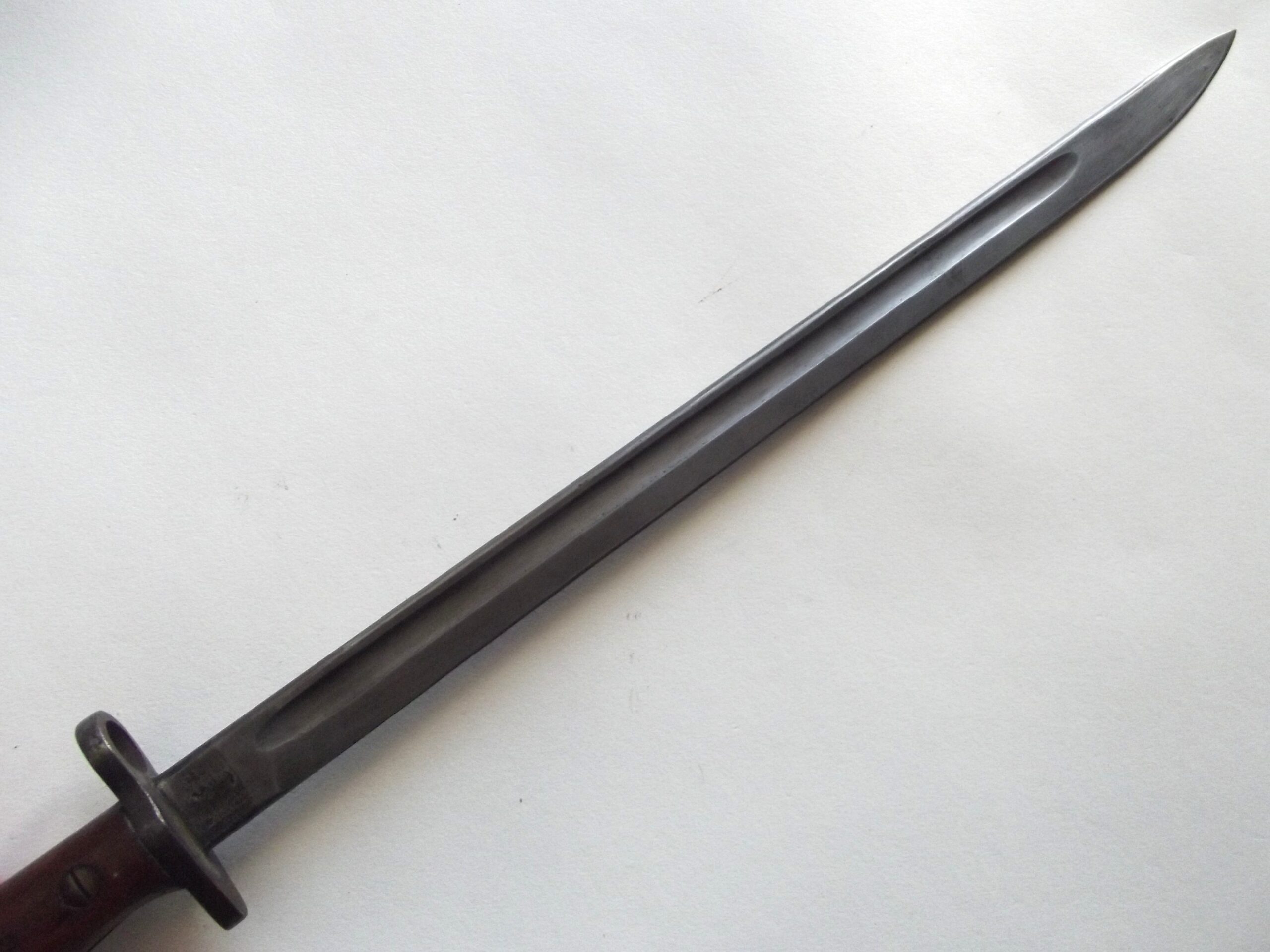 WW1 1907 BAYONET & SCABBARD DATED 1917 WILKINSON