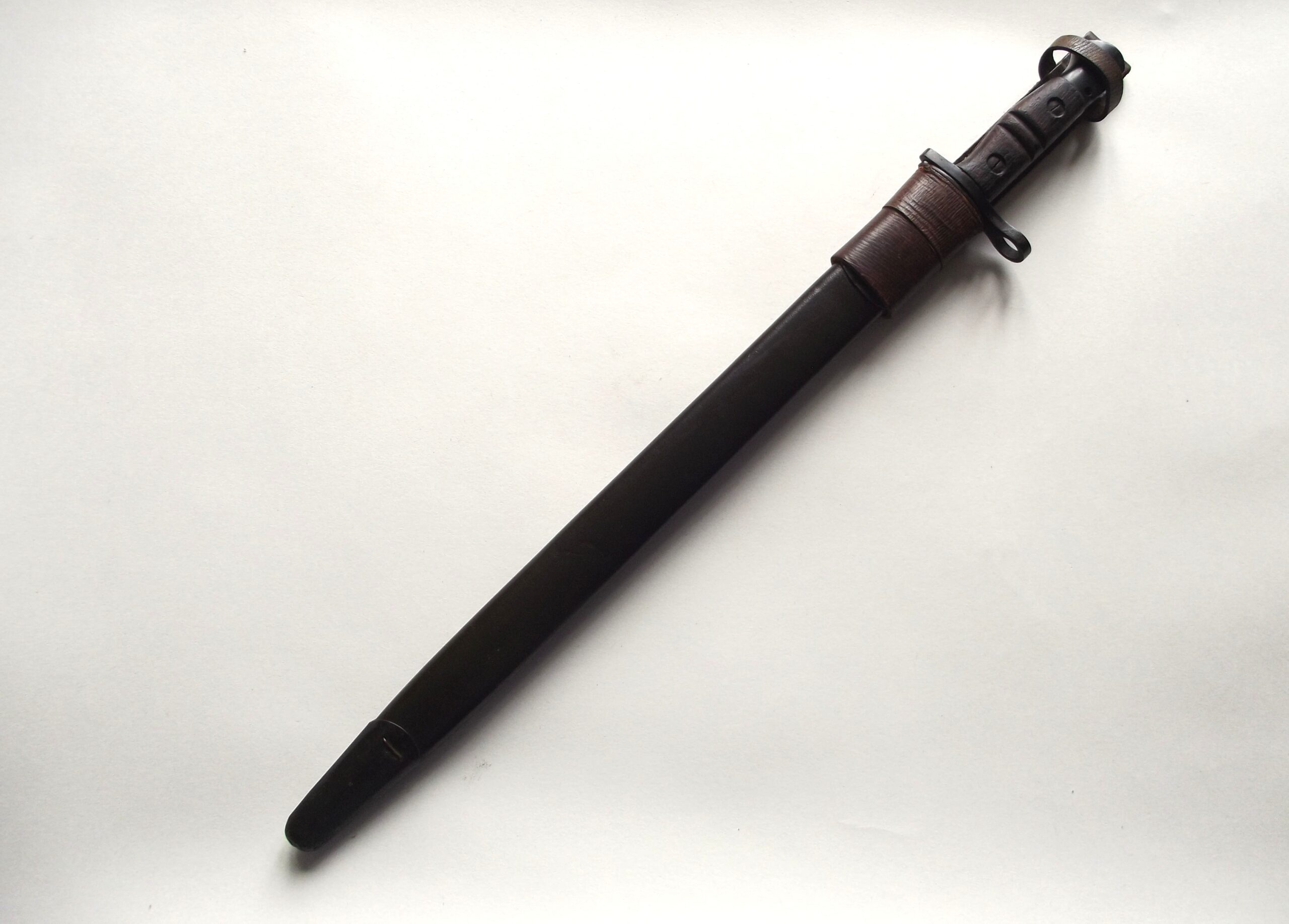 AMERICAN REMINGTON P17 BAYONET & SCABBARD DATED 1918
