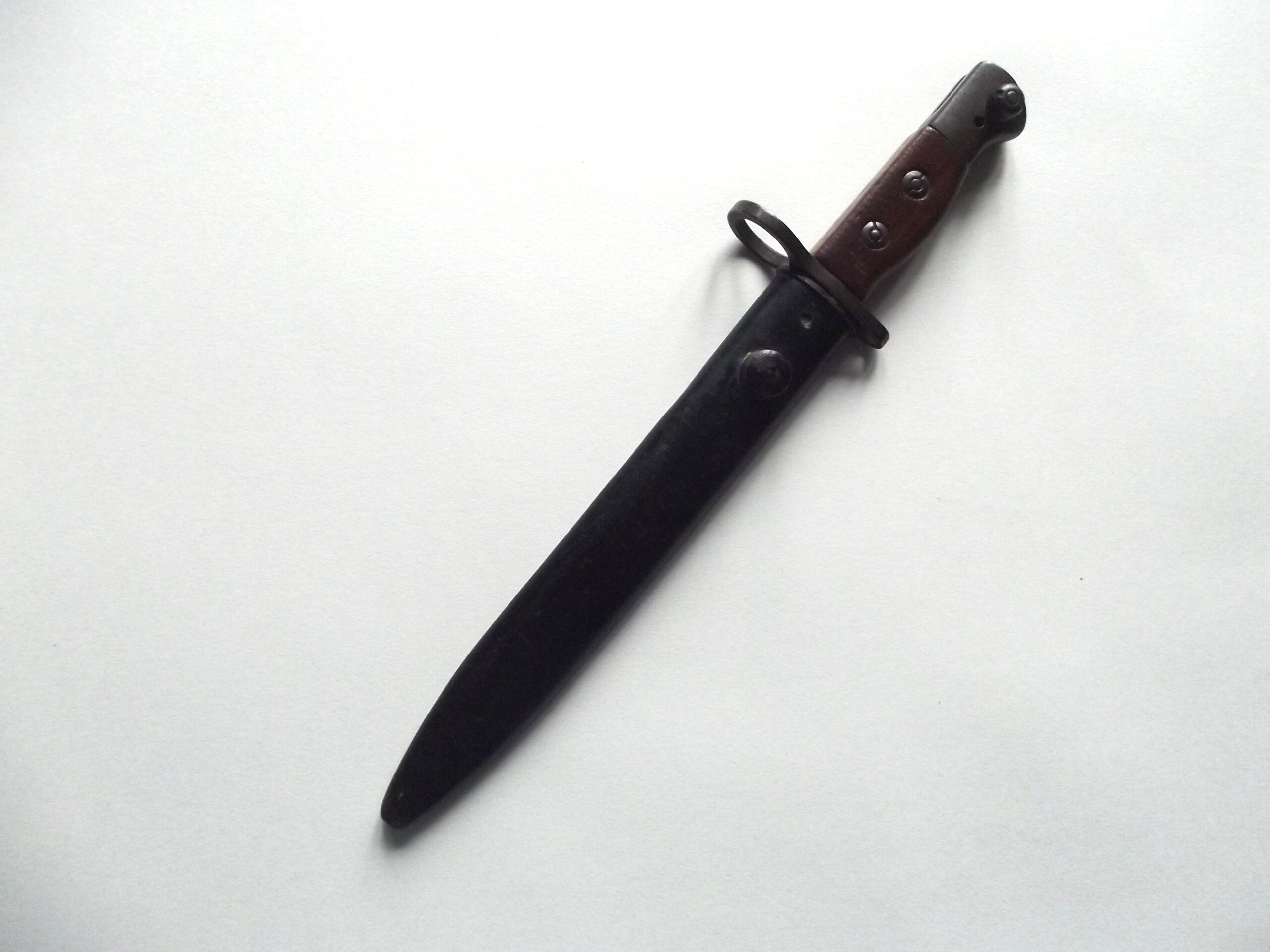 BRITISH ARMY NO 5 MK 1 JUNGLE CARBINE BAYONET & SCABBARD WILKINSON