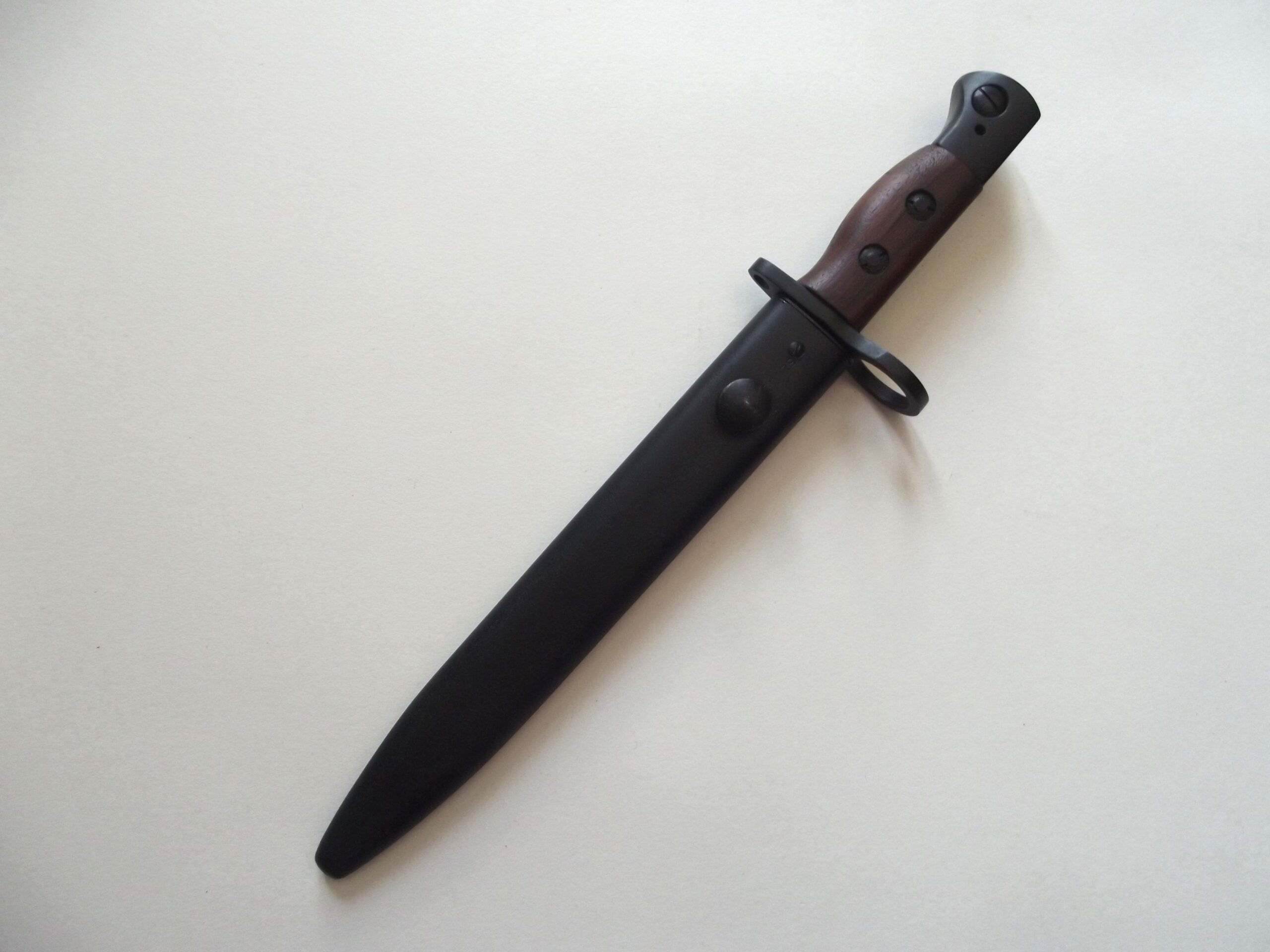 BRITISH ARMY NO 5 MK1 JUNGLE CARBINE BAYONET & SCABBARD WILKINSON