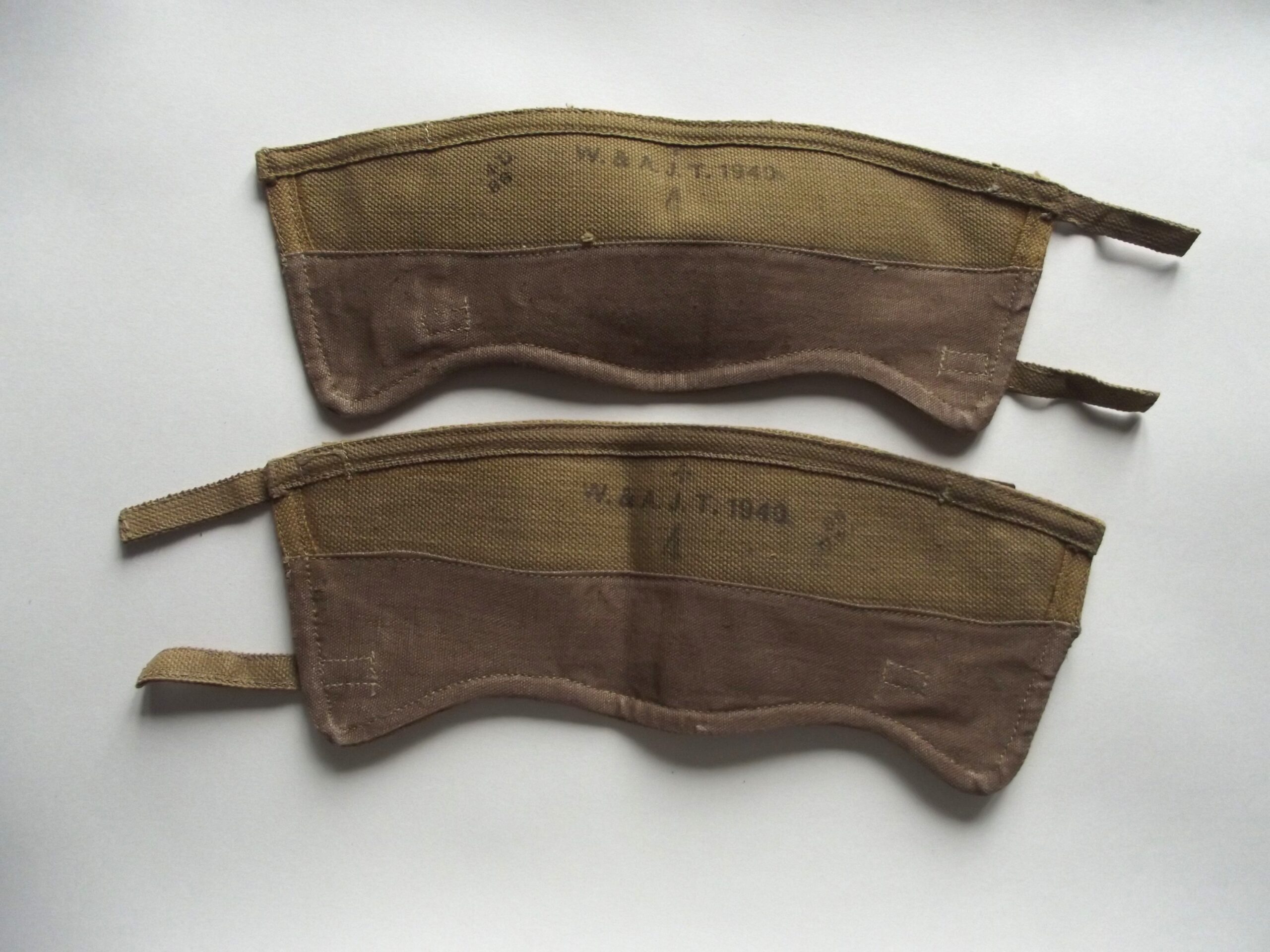 WW2 37 PTN WEBBING GAITERS DATED 1940 SIZE 4