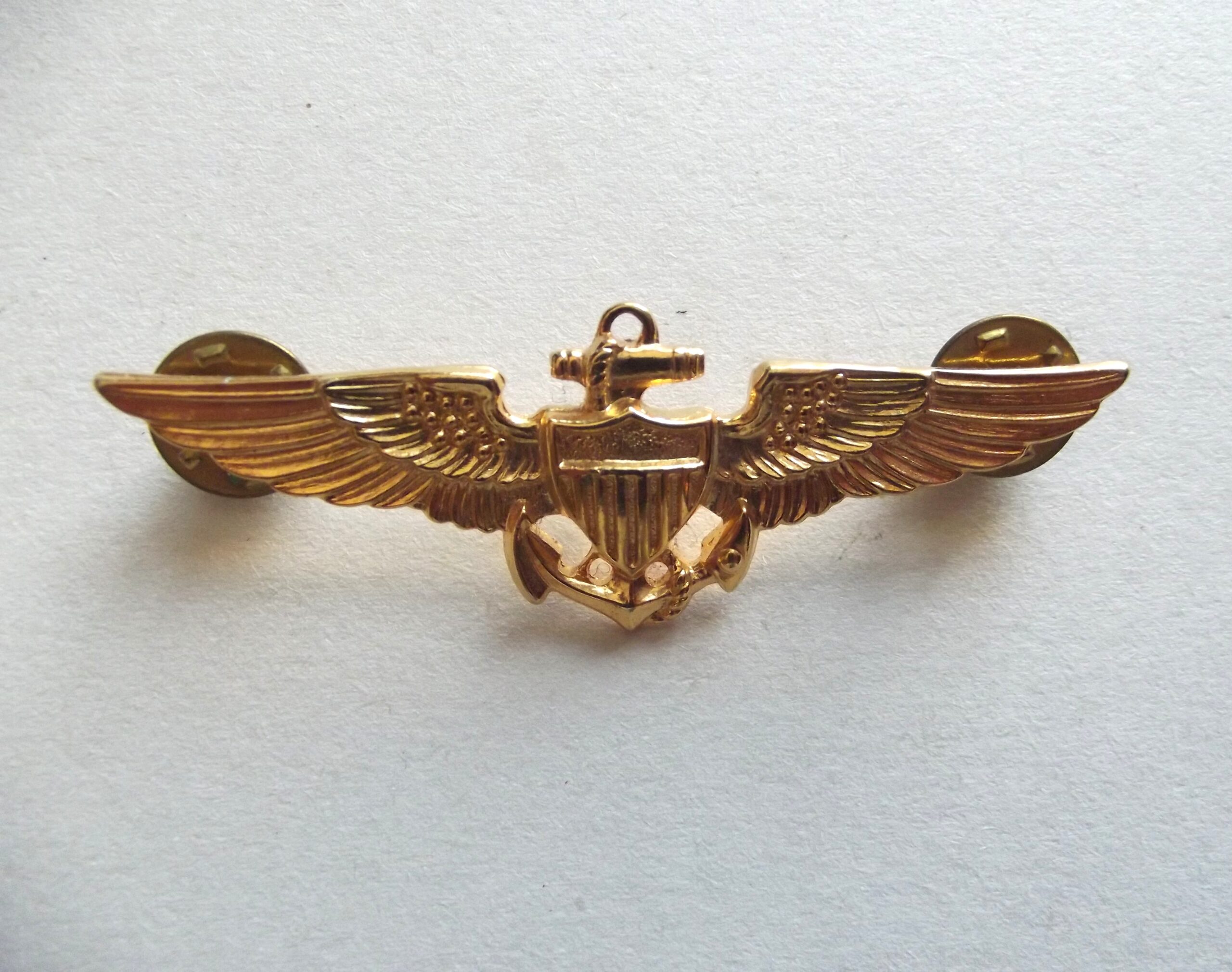 AMERICAN NAVY AVIATOR'S WING BADGE