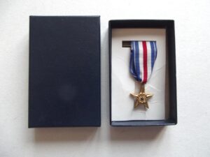 AMERICAN SILVER STAR MINITURE MEDAL BOXED