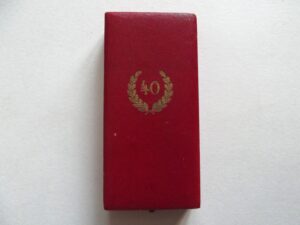 GERMAN 40 YEAR SERVICE MEDAL CASED DESCHLER & SOHN
