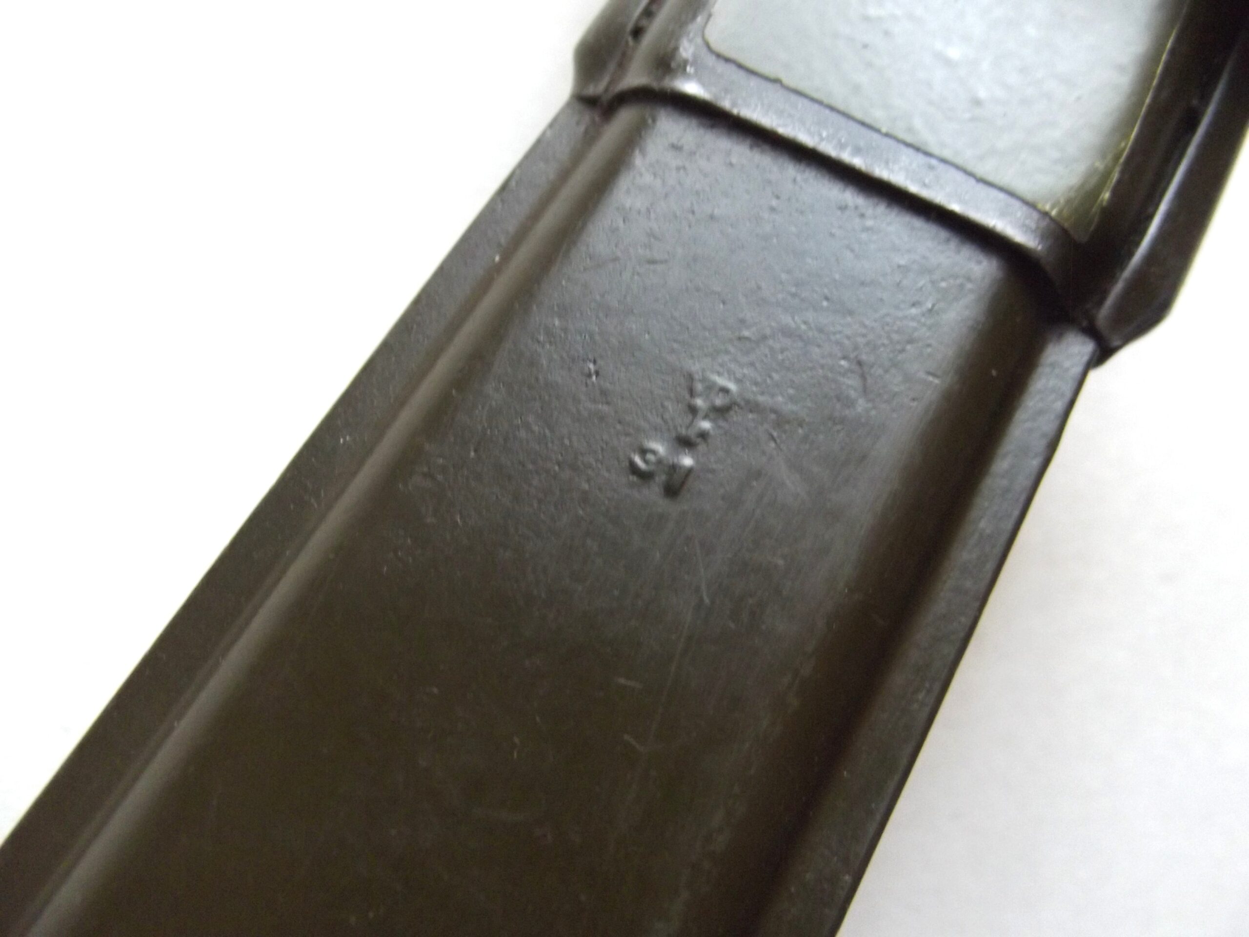 WW2 AMERICAN SPEARPOINT M1 GARAND BAYONET & SCABBARD DATED 1943 U.F.H