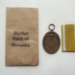 WW2 GERMAN WEST WALL MEDAL & PACKET