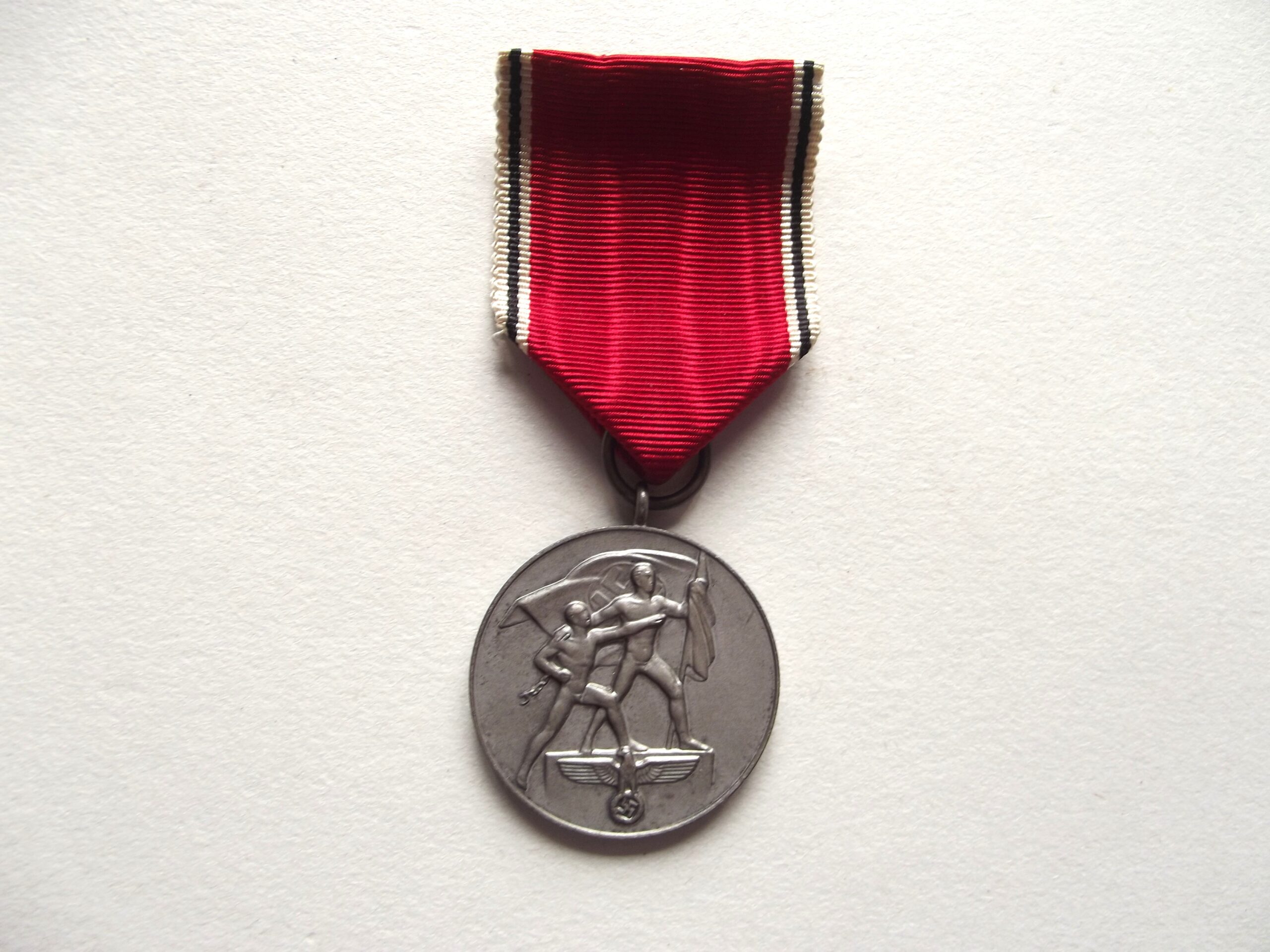 GERMAN 13TH MARCH 1938 MEDAL & RIBBON CASED