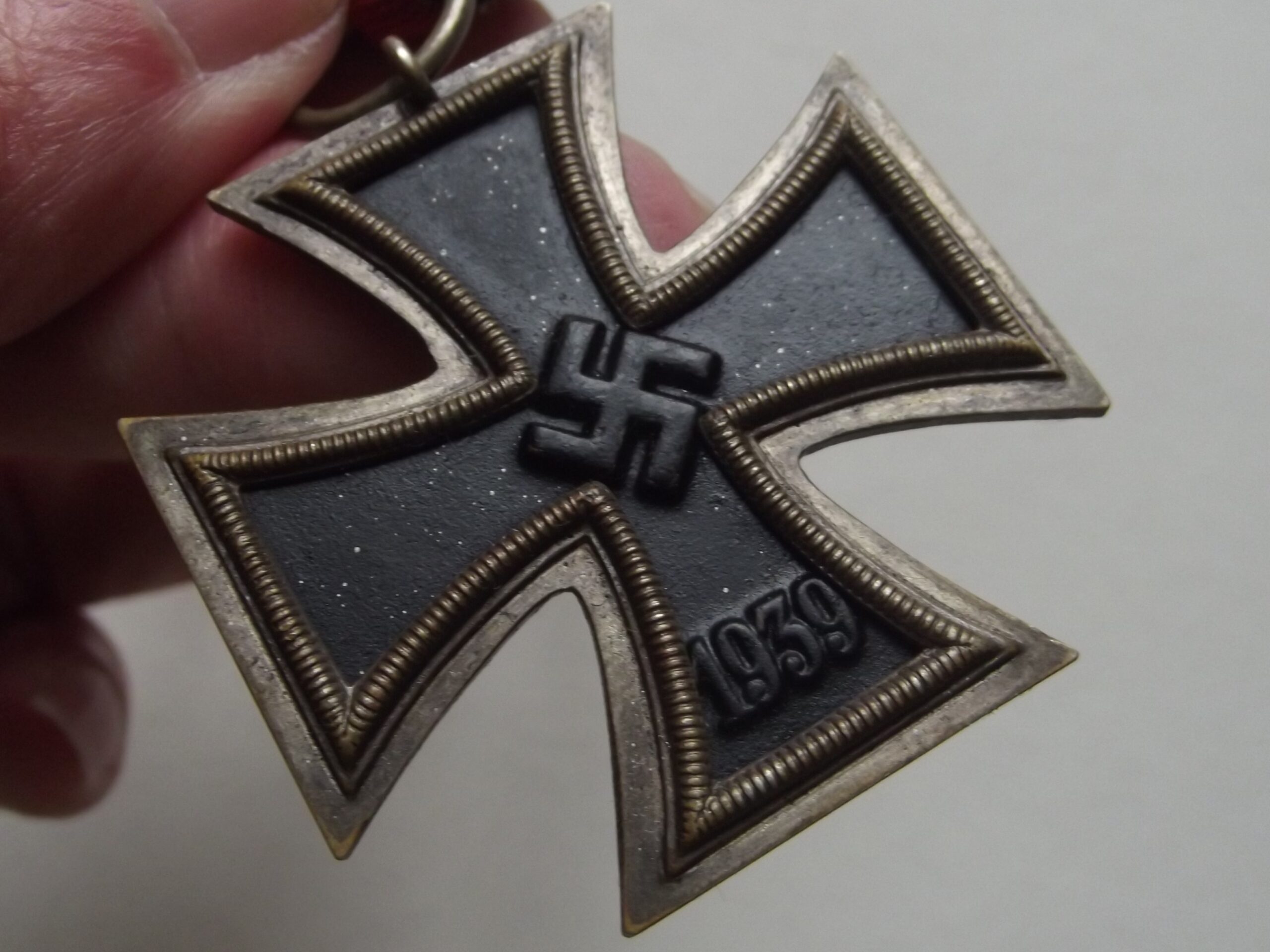 WW2 GERMAN 2ND CLASS IRON CROSS EK2 MAKER 55
