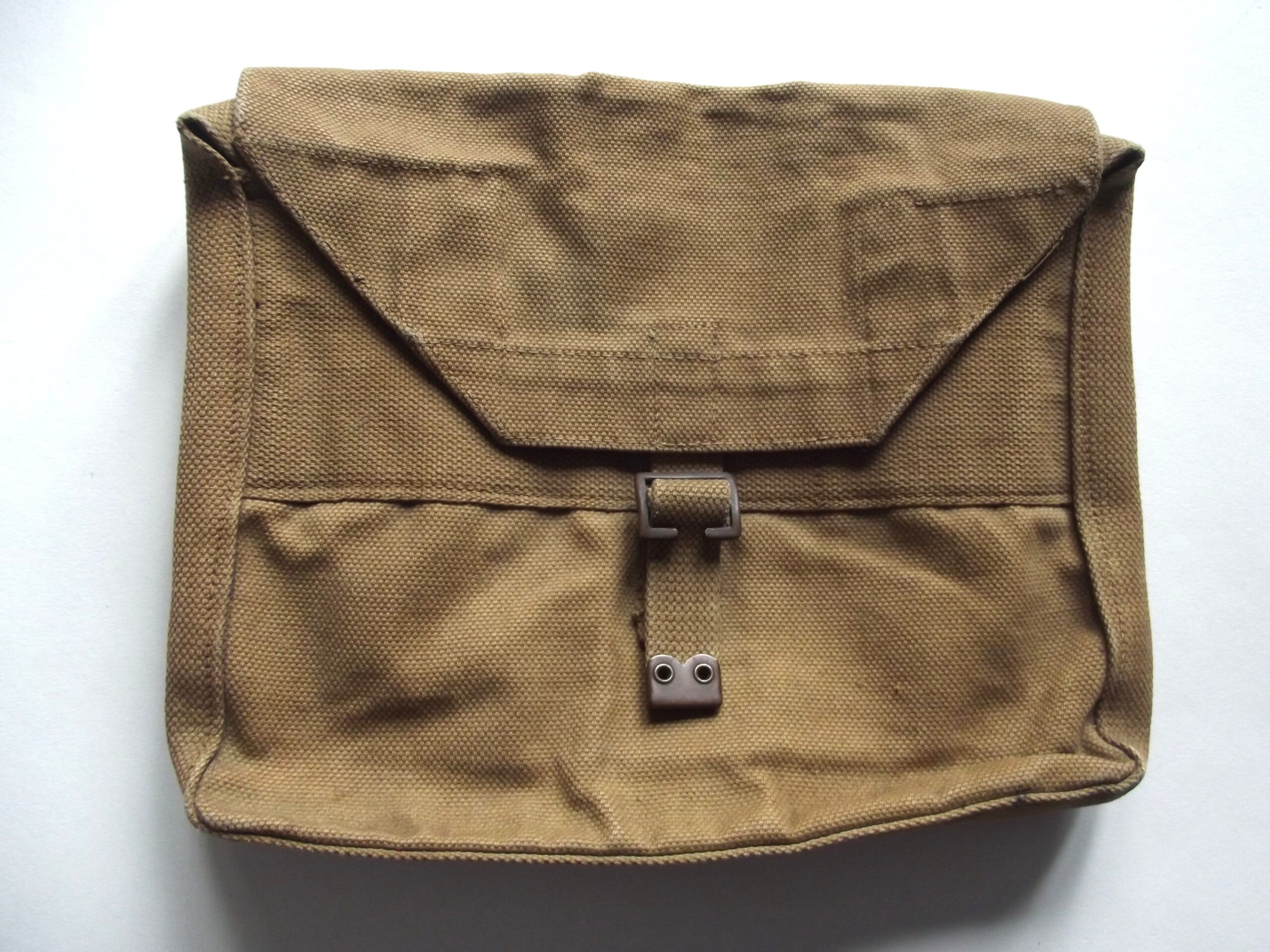 WW2 37 PTN WEBBING OFFICERS HAVERSACK DATED 1940 M.E.CO