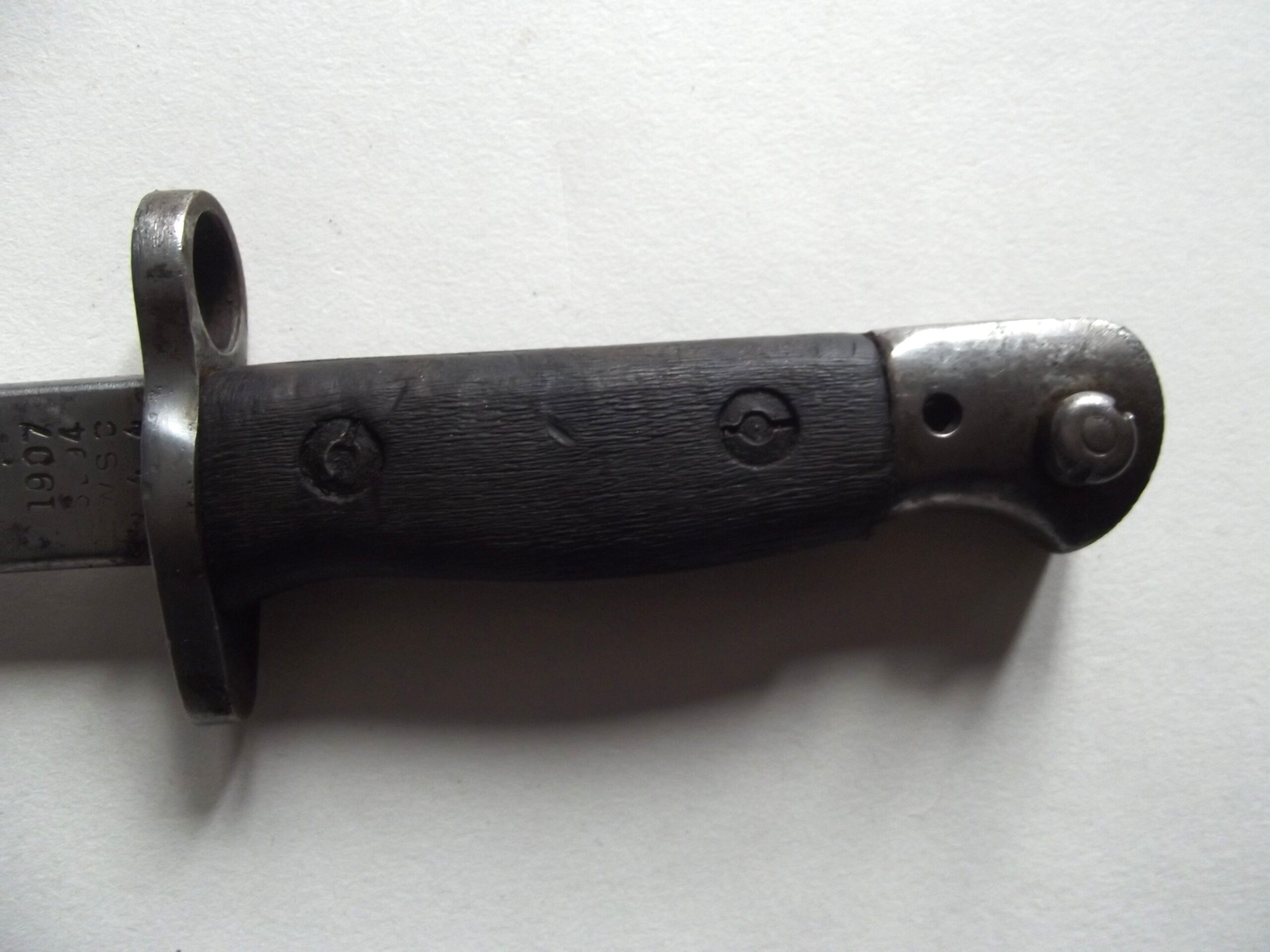 WW2 1907 LANCHESTER BAYONET & SCABBARD DATED 1944