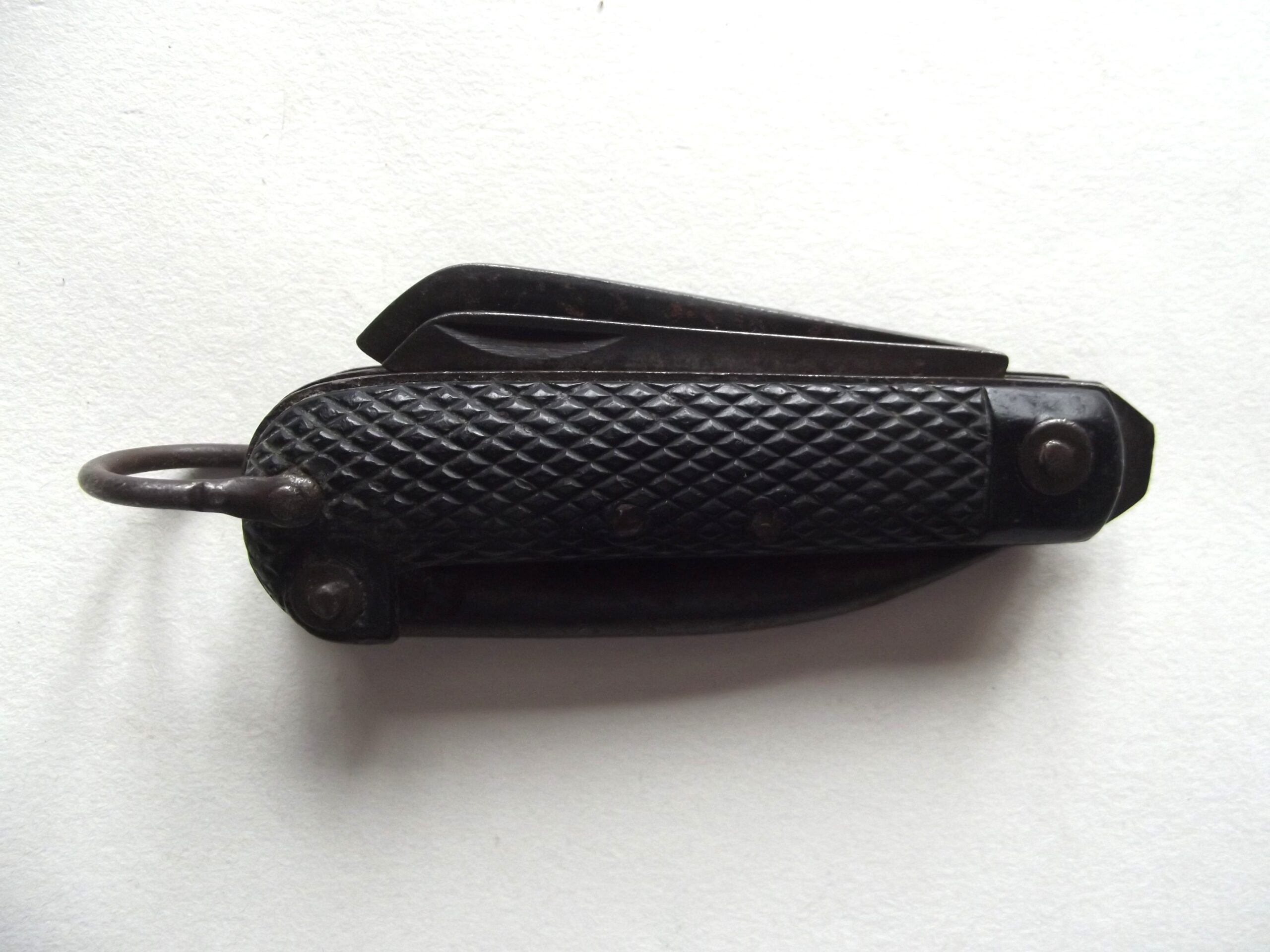 WW2 BRITISH JACK KNIFE DATED 1944