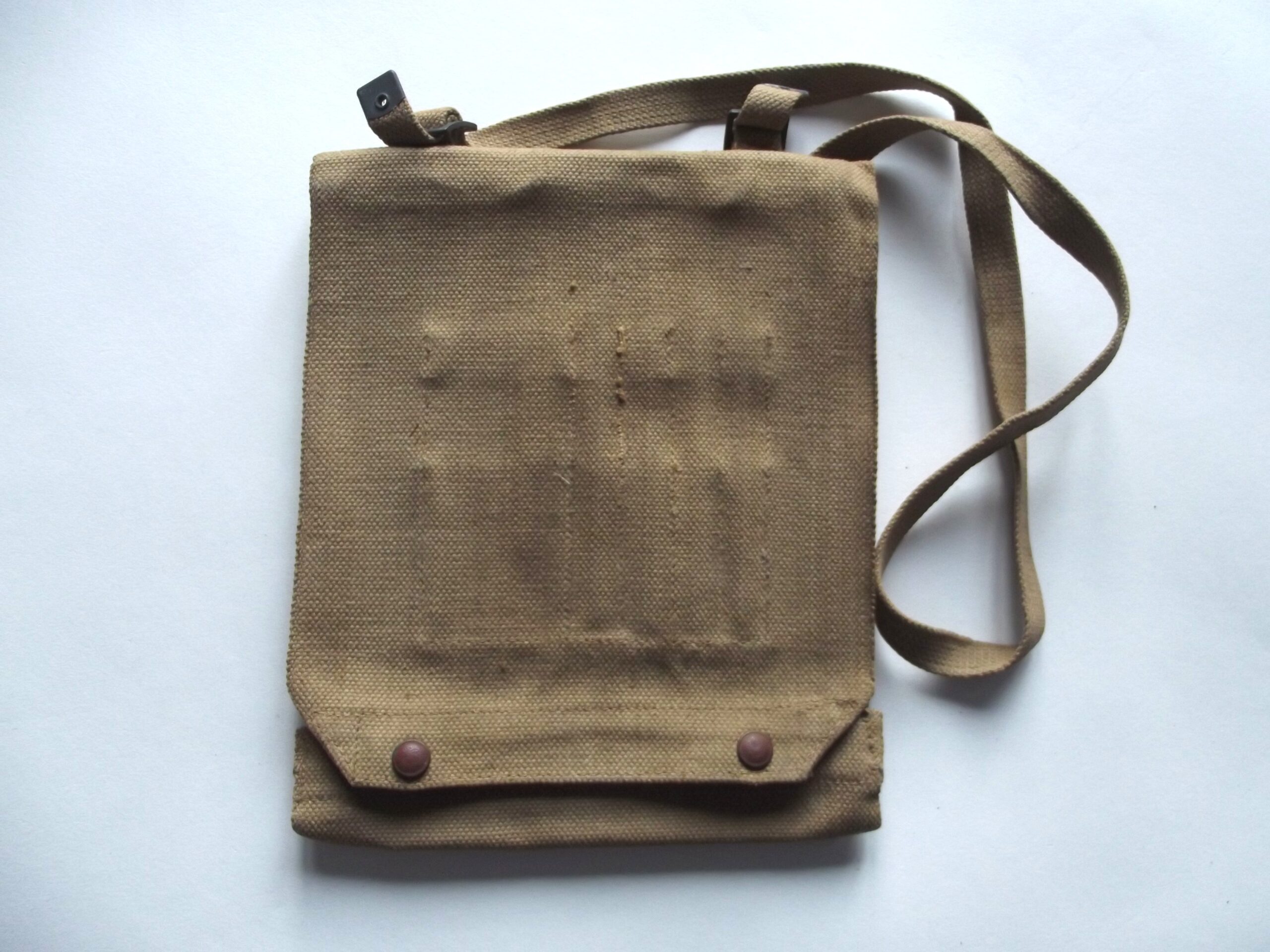 WW2 37 PTN WEBBING MAP CASE DATED 1944