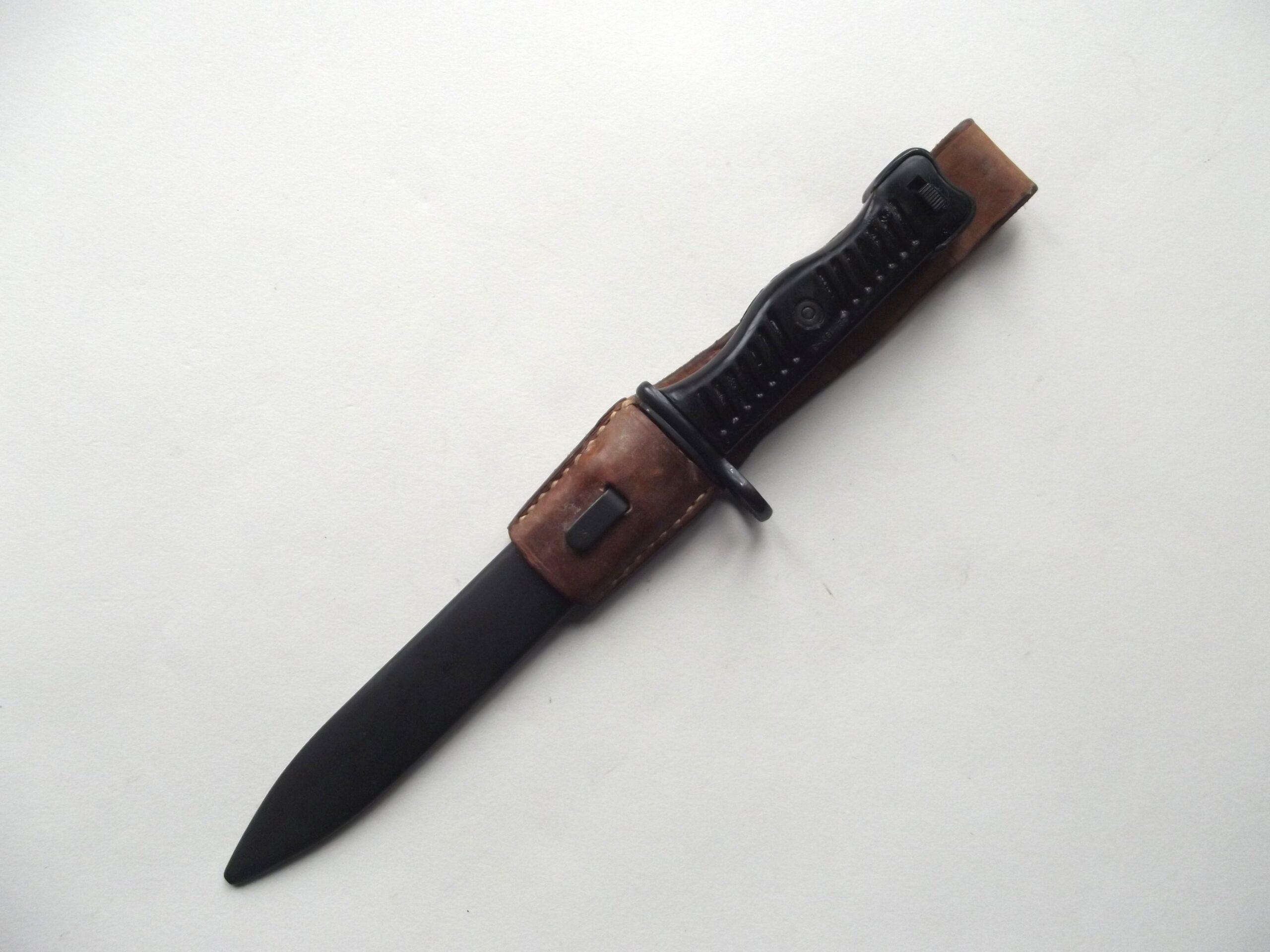 YUGOSLAVIAN M56 BAYONET & SCABBARD