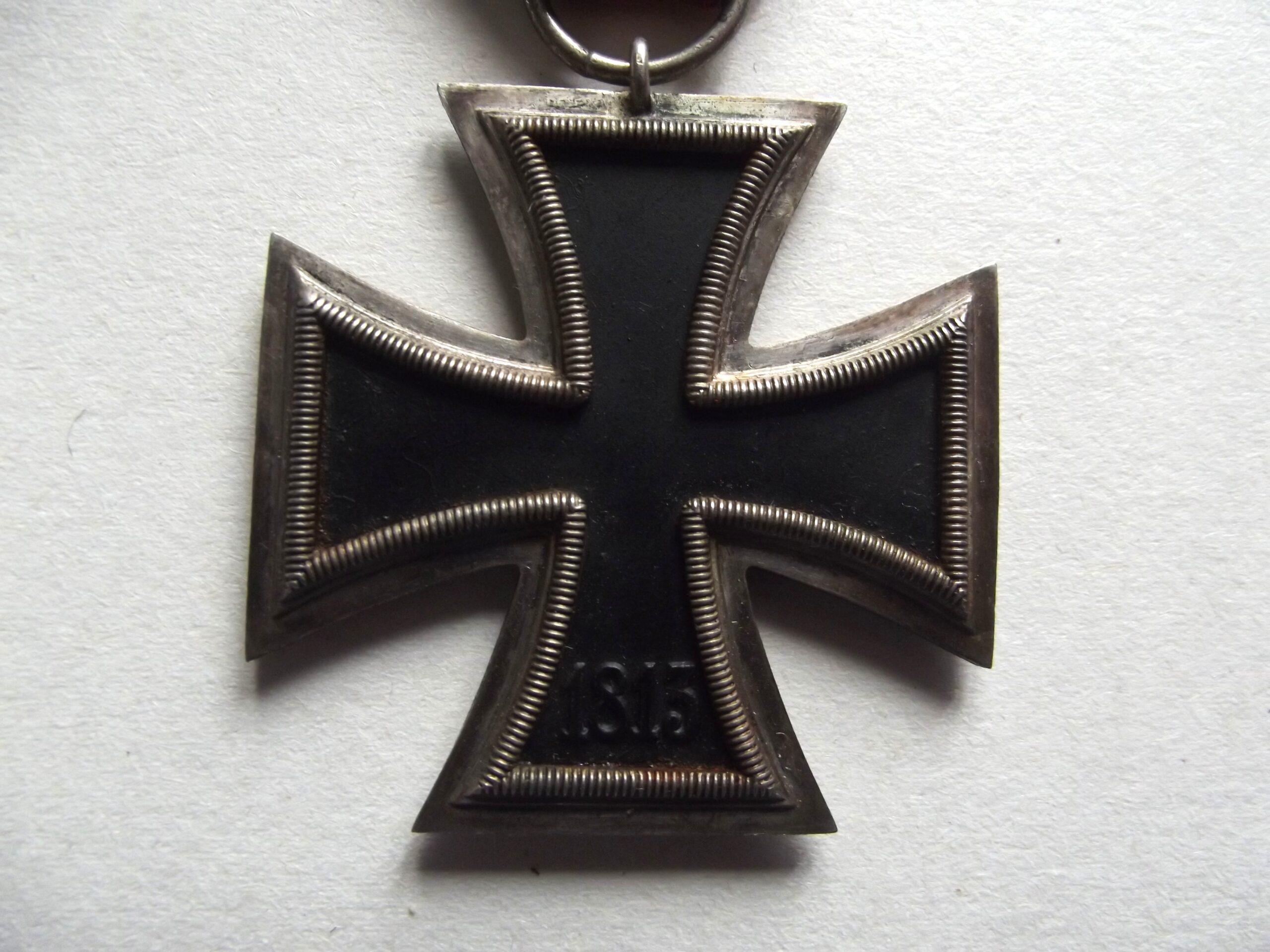 WW2 GERMAN 2ND CLASS IRON CROSS EK 2 MAKER 11