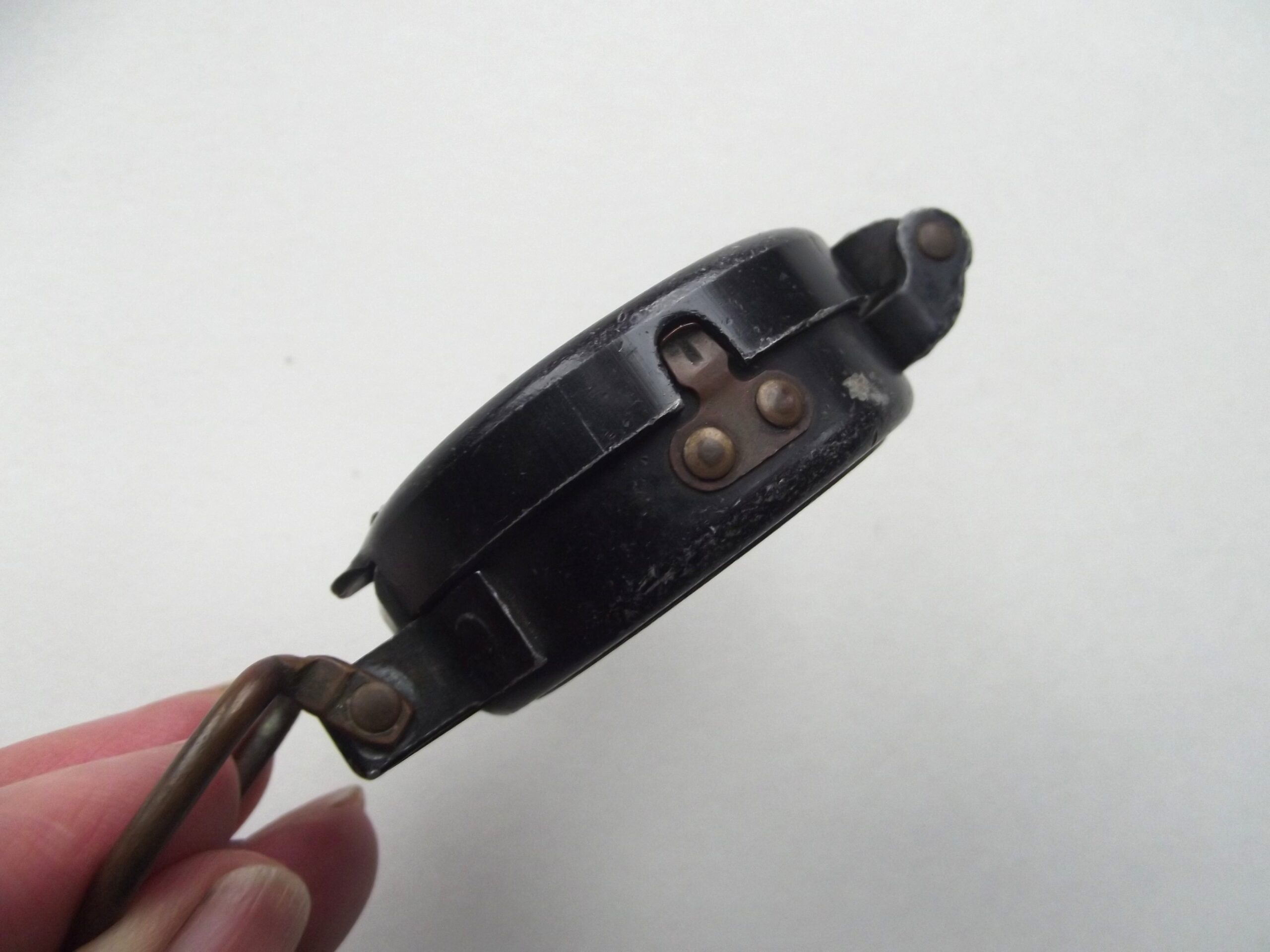 WW2 AMERICAN ARMY COMPASS DATED 1945