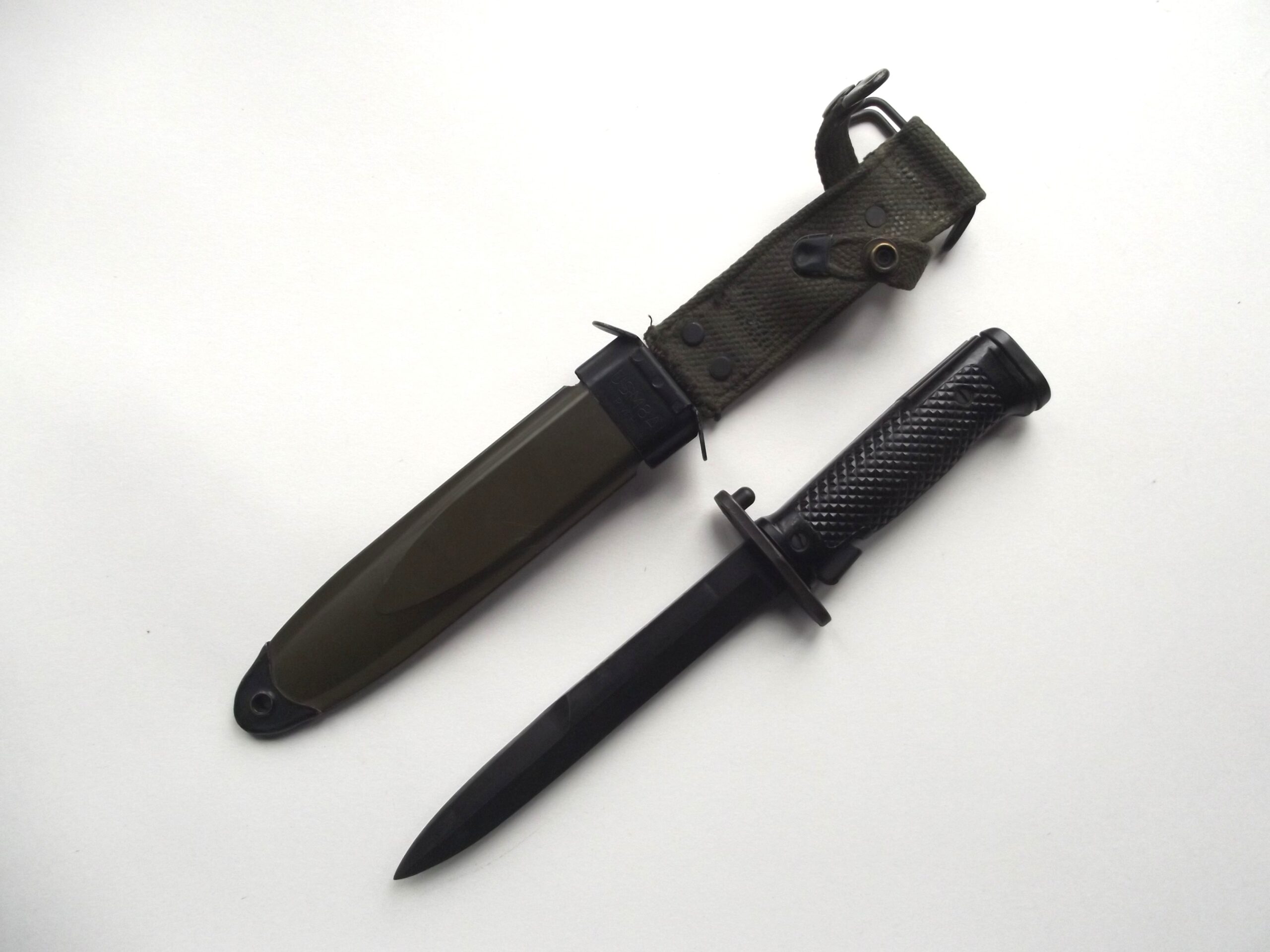 AMERICAN M5 BAYONET & SCABBARD IMPERIAL